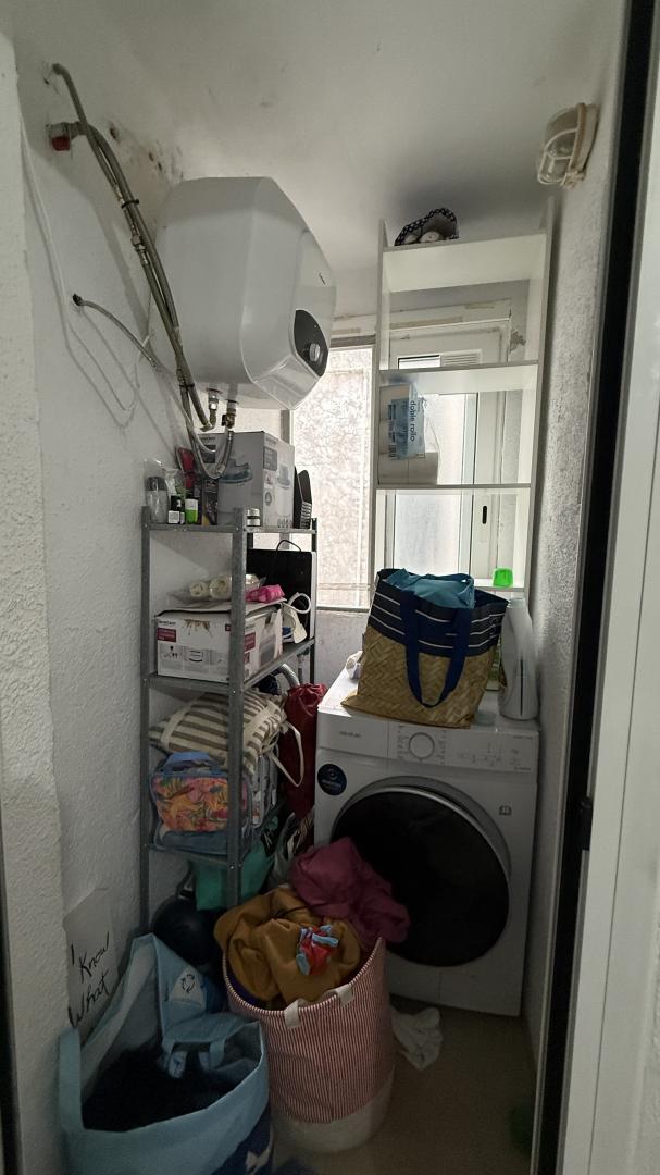  Edificio en bloque, todo arrendado, rentabilidad desde el primer día. 