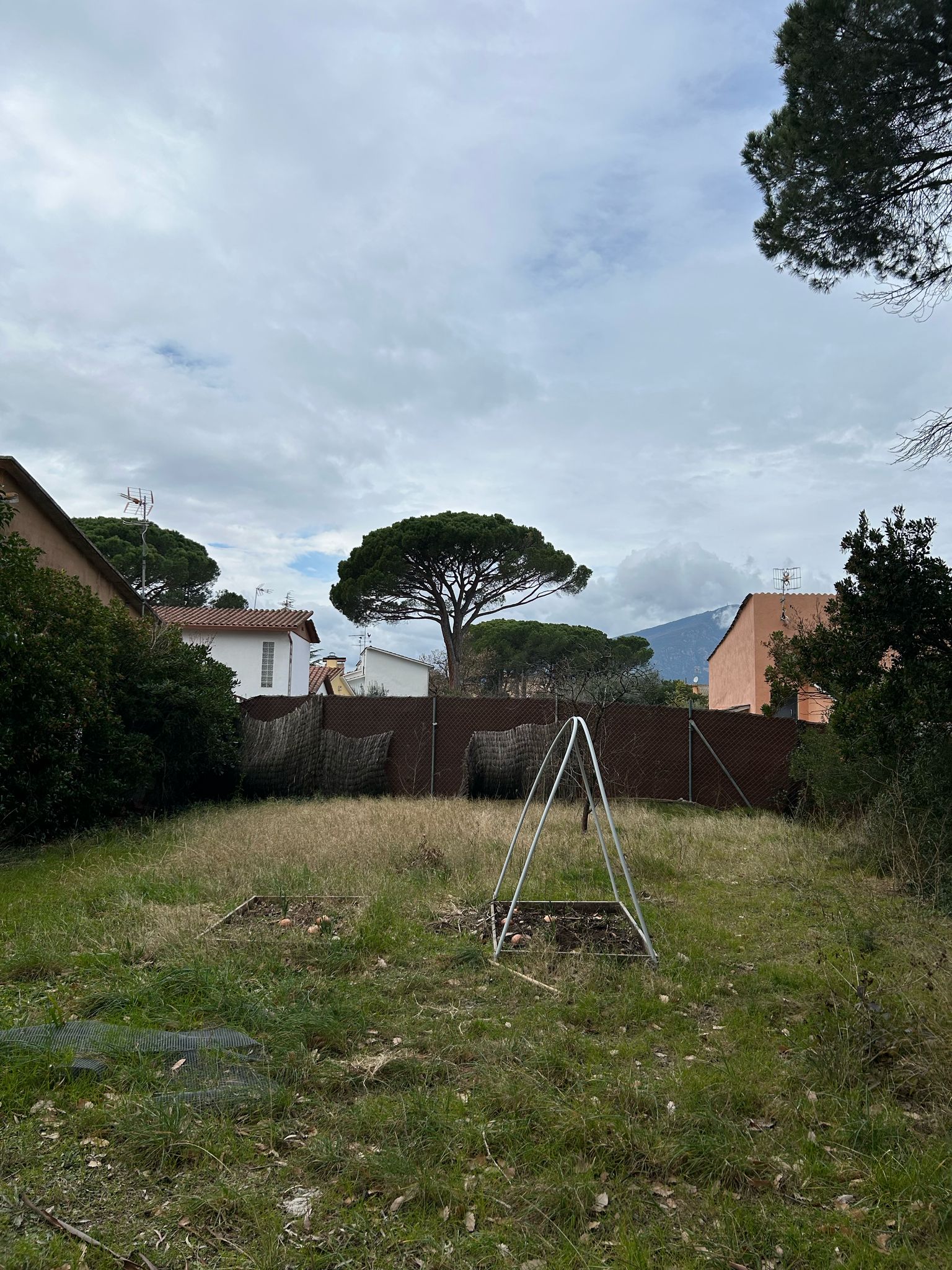 AMPLIA PARCEL·LA PER A TORRE QUATRE VENTS