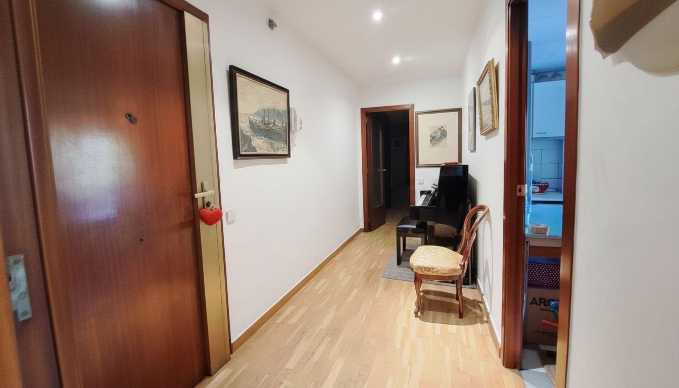 ¡Descubre tu nuevo hogar en el corazón de Barcelona!
Este espectacular...