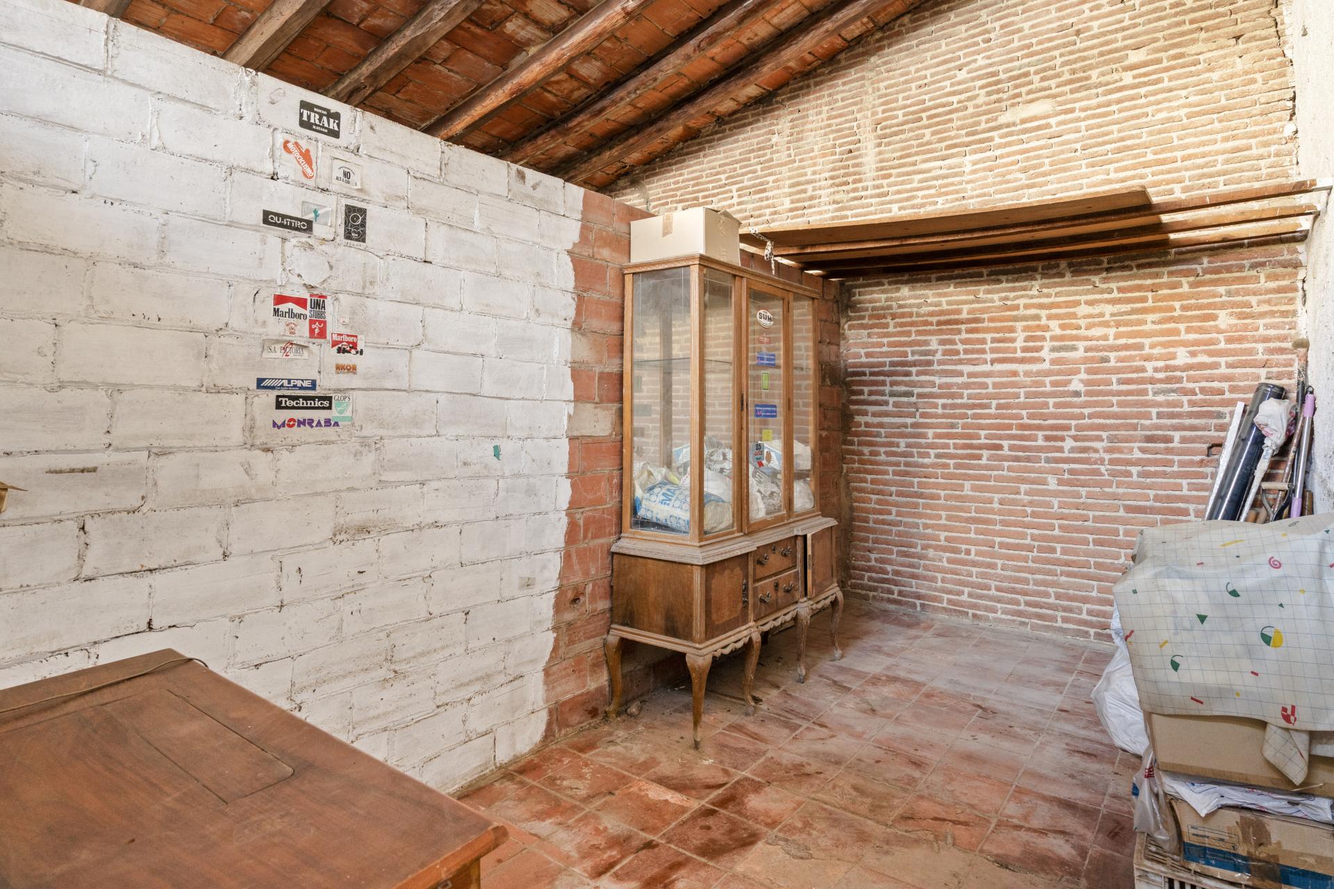 CASA BEN SITUADA A PROP DEL CENTRE I  DE L’ESTACIO