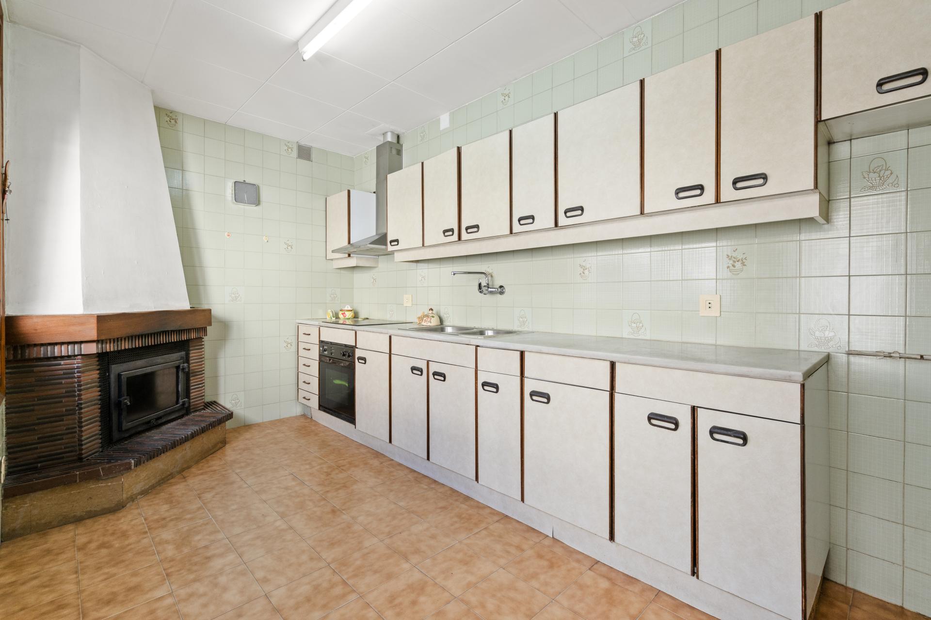 CASA BEN SITUADA A PROP DEL CENTRE I  DE L’ESTACIO