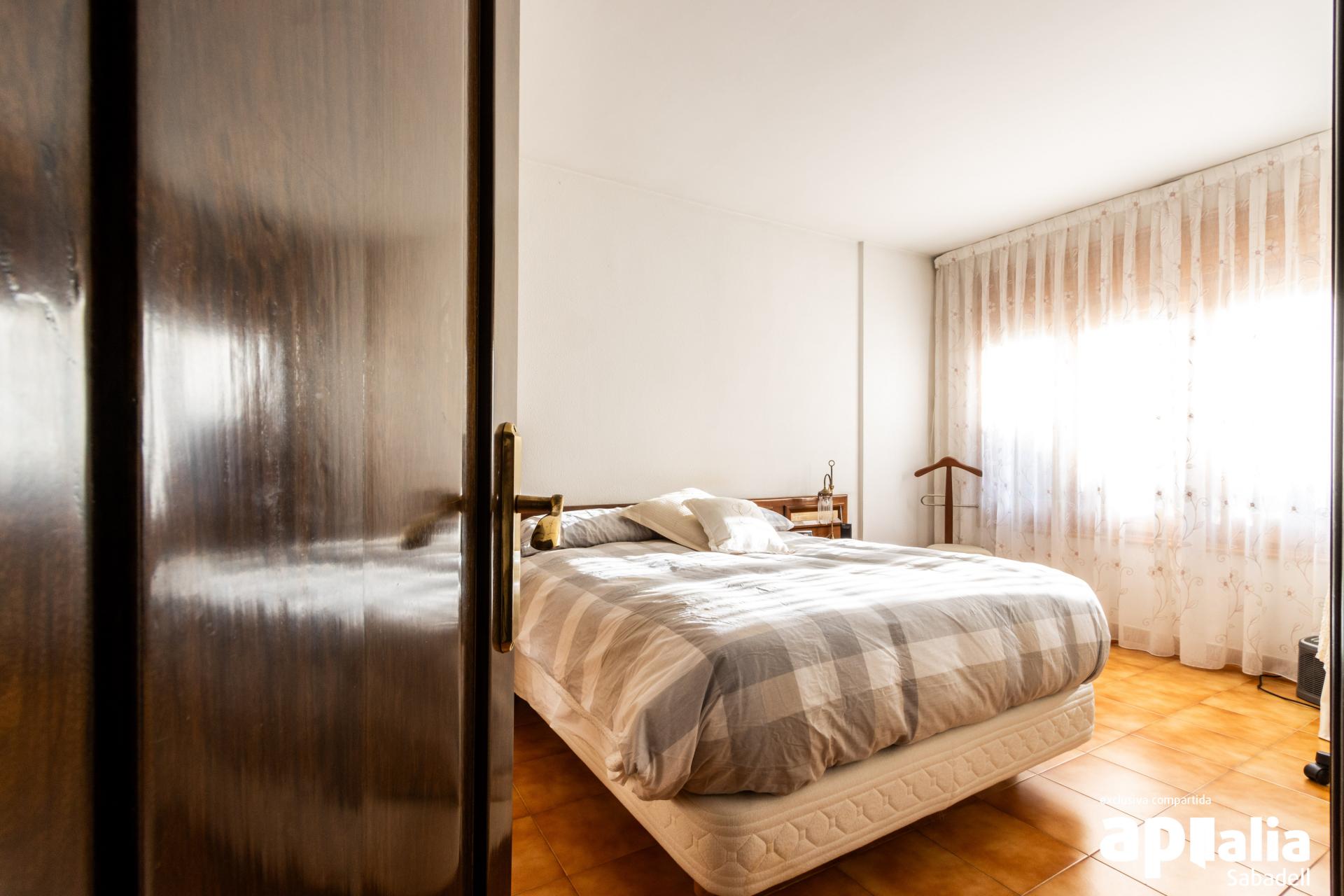 FALGUERAS IMMOBILIÀRIA   VENDA DE CASA A 4 VENTS...