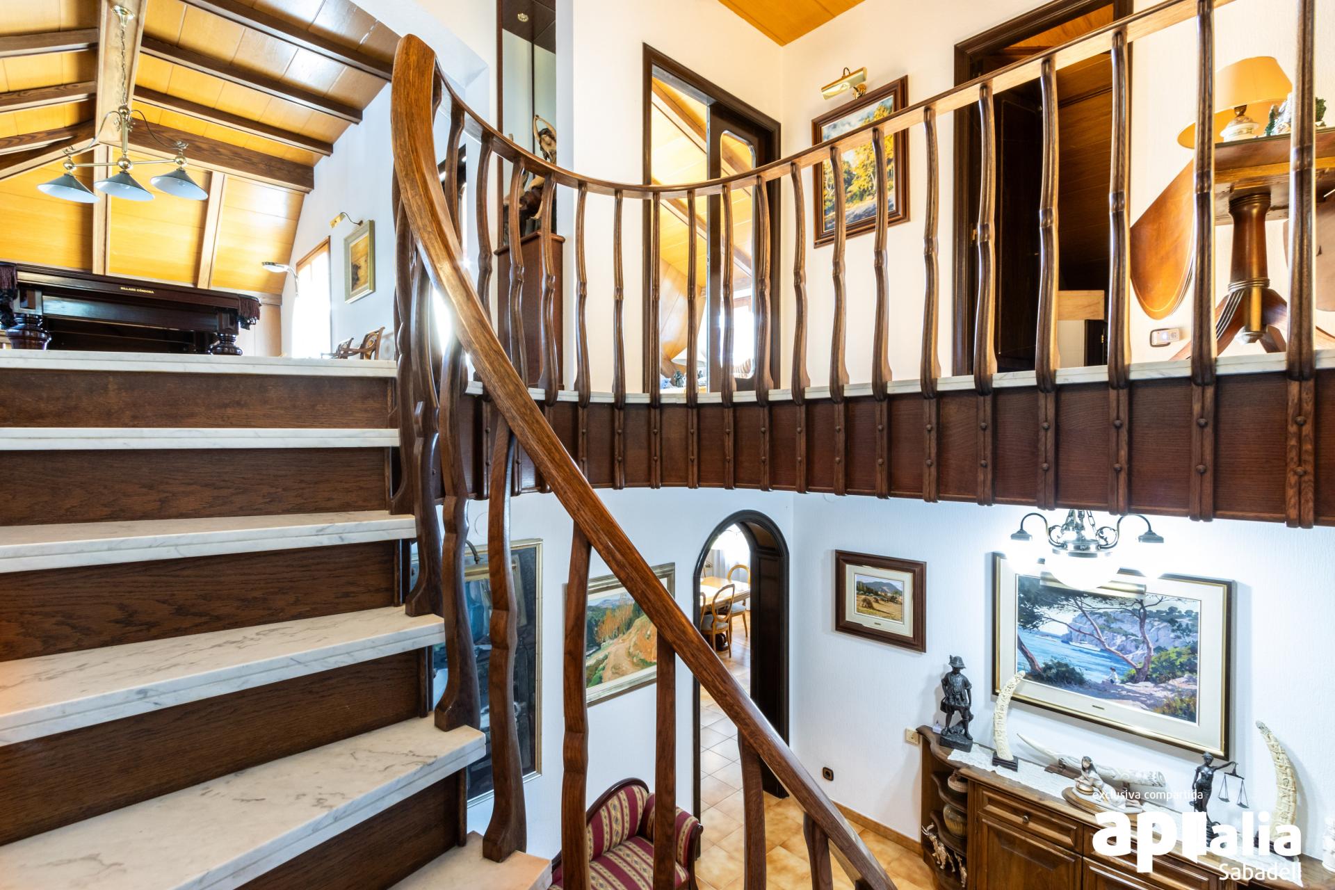 FALGUERAS IMMOBILIÀRIA   VENDA DE CASA A 4 VENTS...