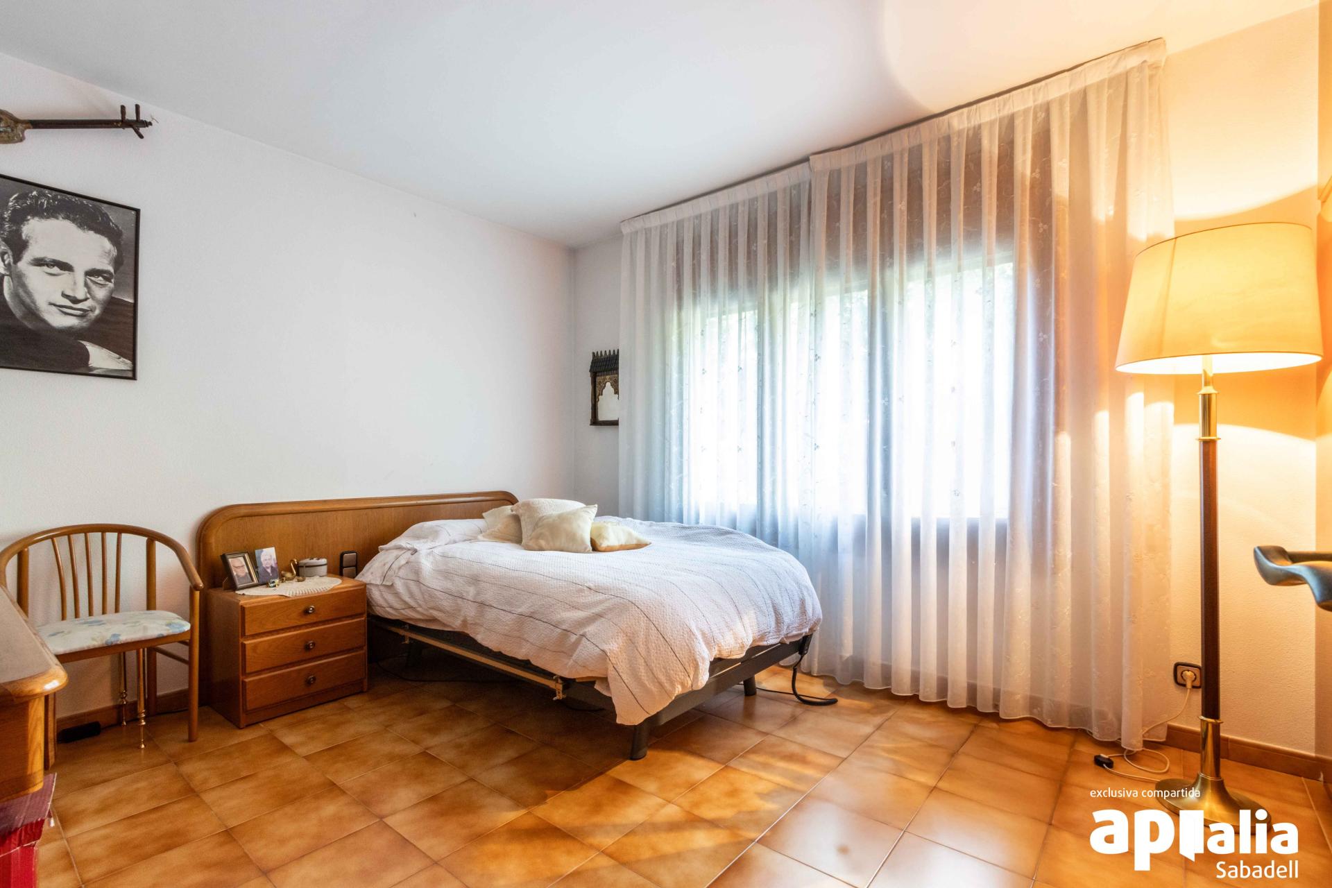 FALGUERAS IMMOBILIÀRIA   VENDA DE CASA A 4 VENTS...