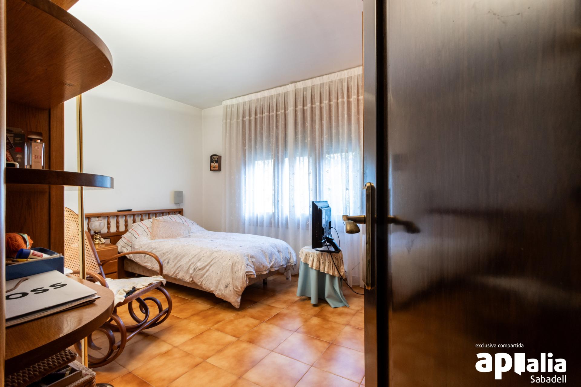 FALGUERAS IMMOBILIÀRIA   VENDA DE CASA A 4 VENTS...