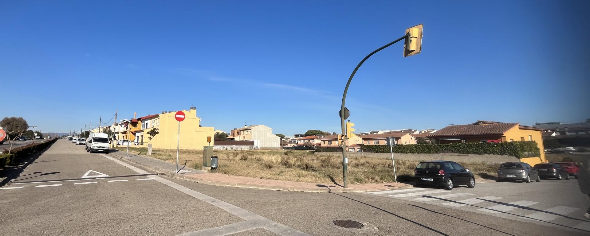 terrenos en sils ·  60000€