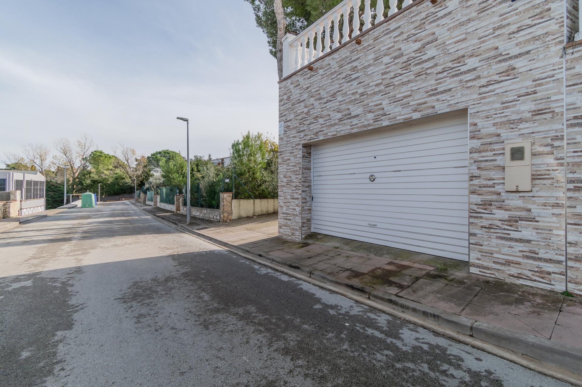 Casa Exclusiva en Masos de Pals   Vistas Panorámicas y Máximo Confort Espléndida vivienda en Masos de Pals