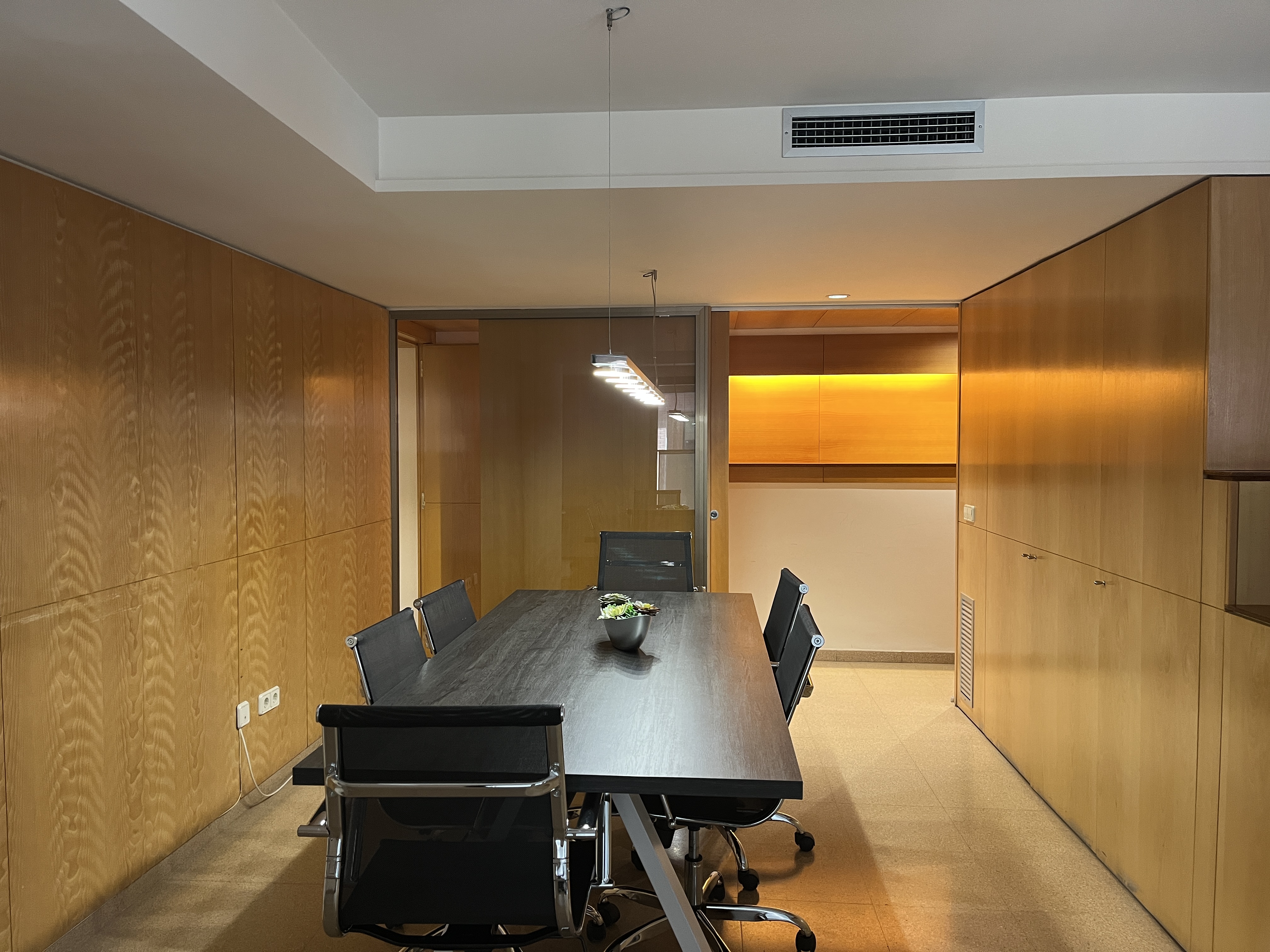 oficines en girona · la-devesa 1350€