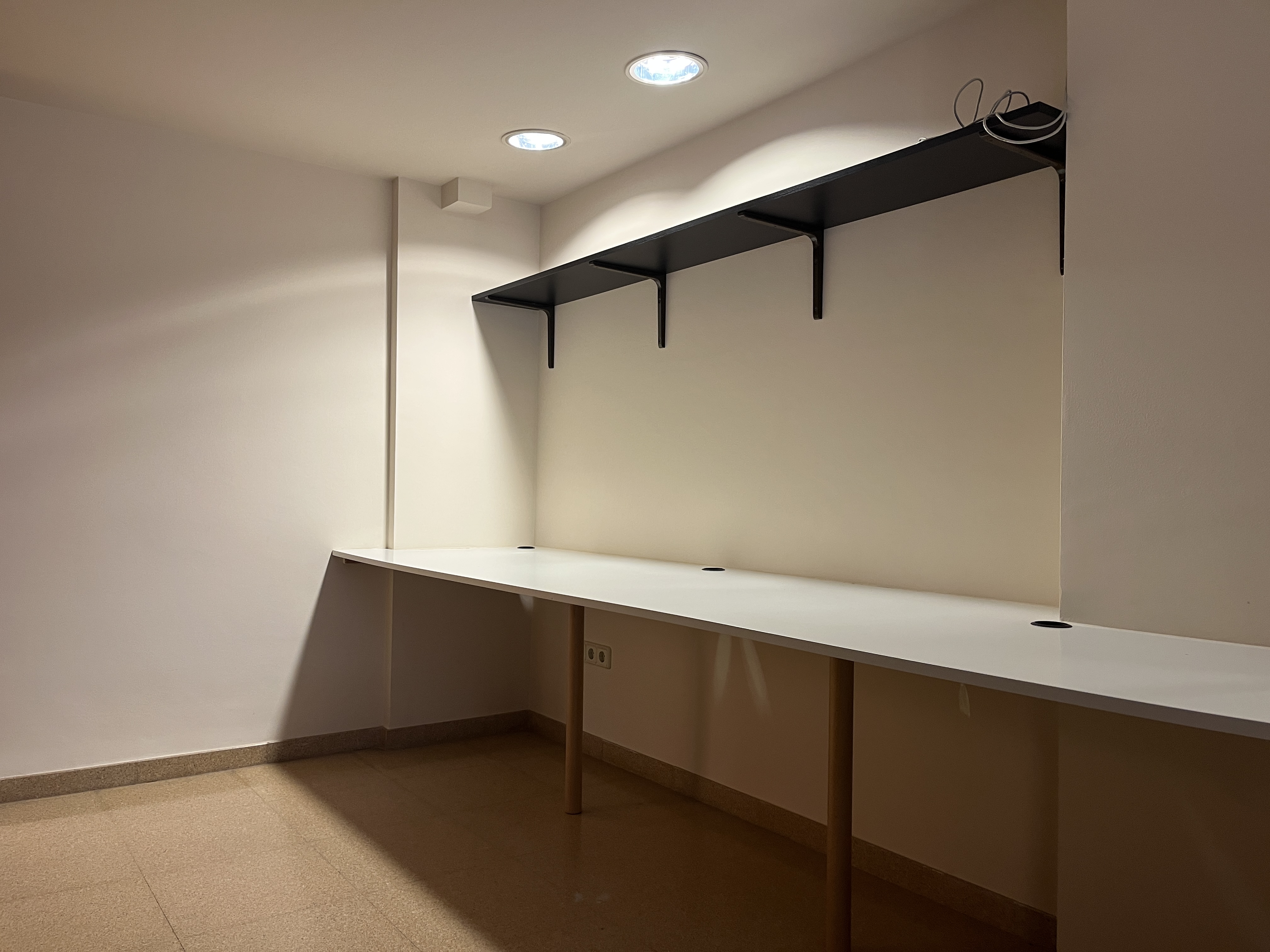 oficines en girona · la-devesa 1350€