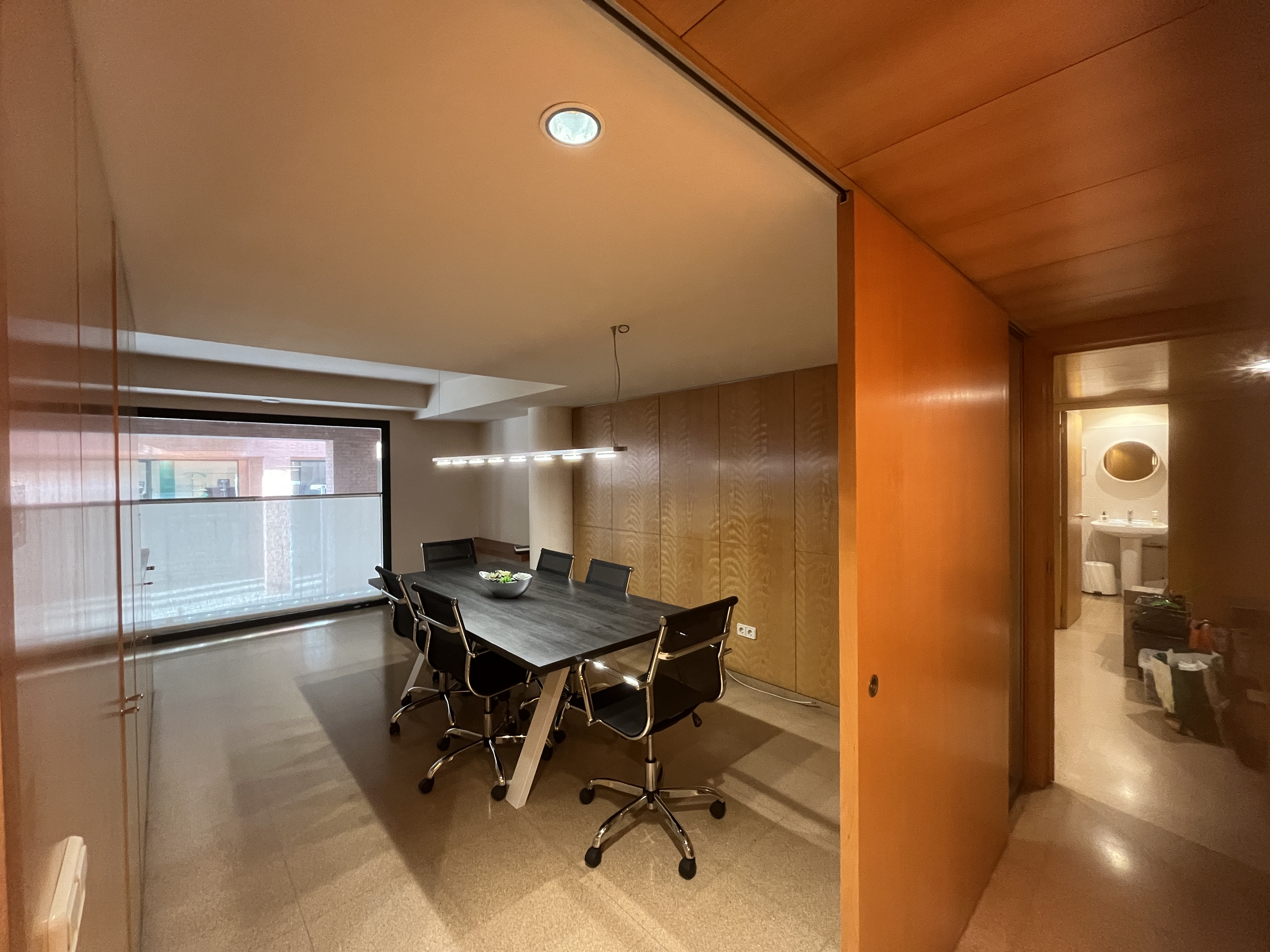 oficines en girona · la-devesa 1350€