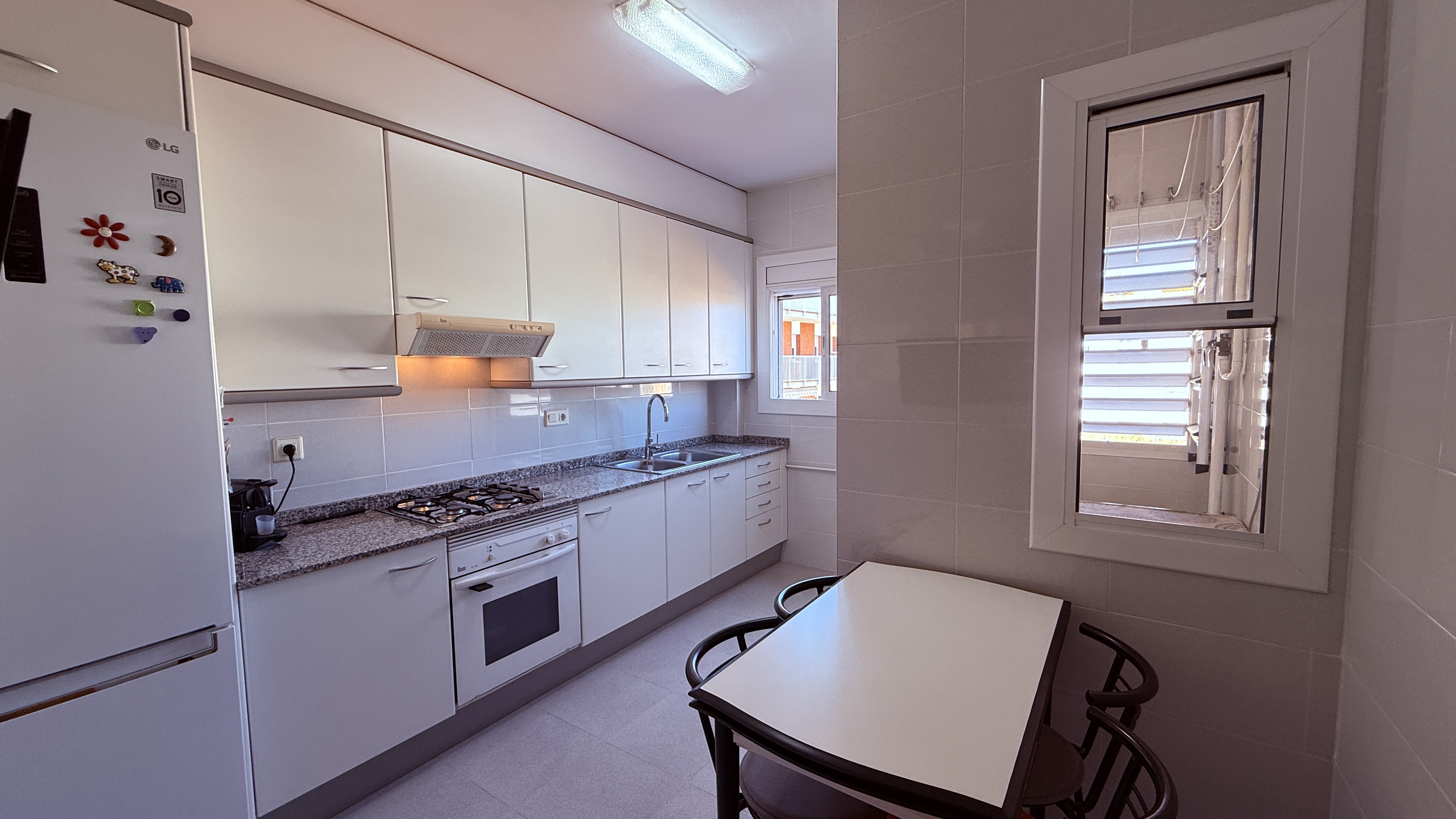 Piso en venta en L'hospitalet De Llobregat, Barcelona 18/21
