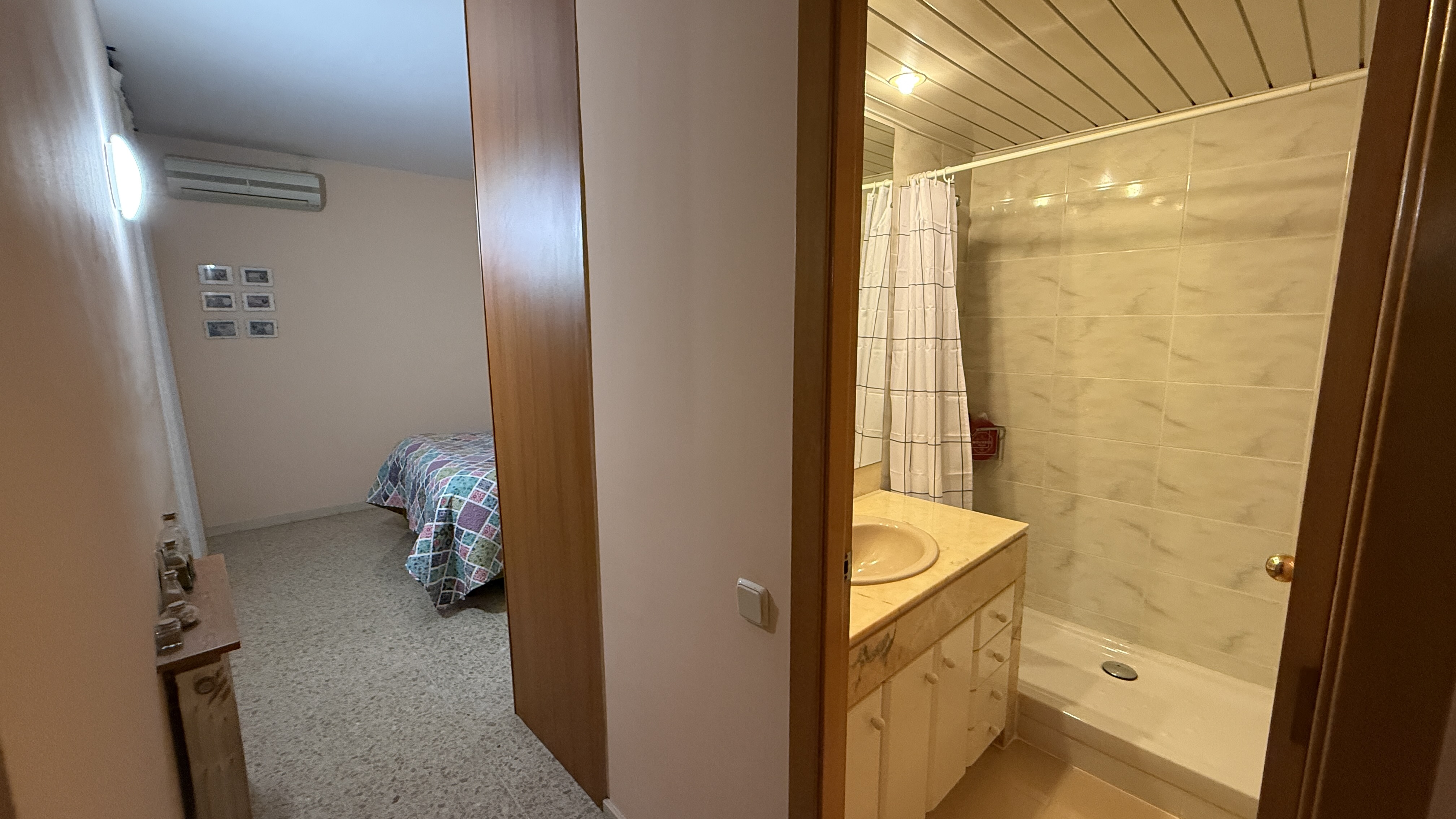 Descubre este acogedor piso en  la zona de Almeda...