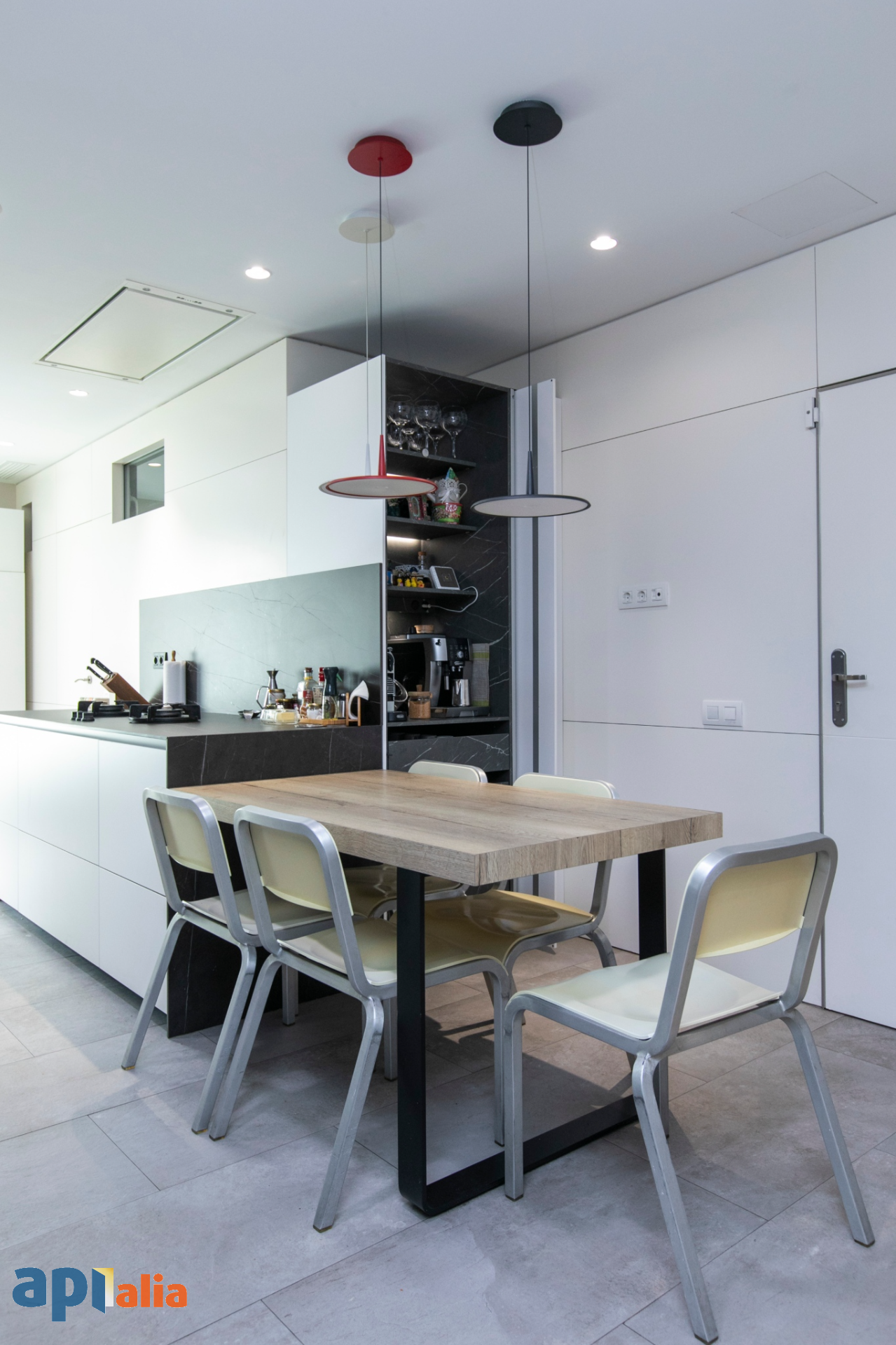 PISO EN VENTA TRES TORRES