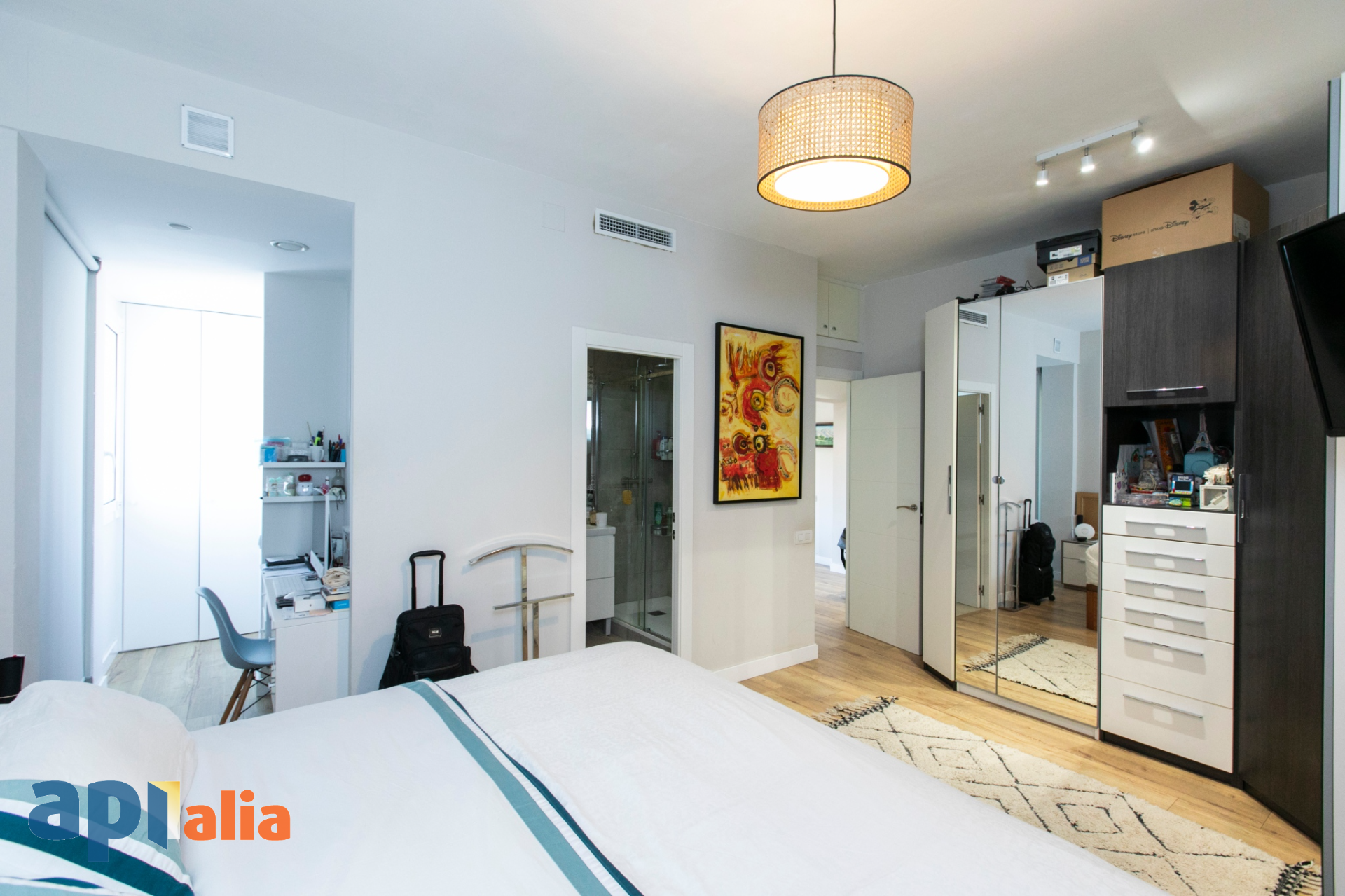 PISO EN VENTA TRES TORRES