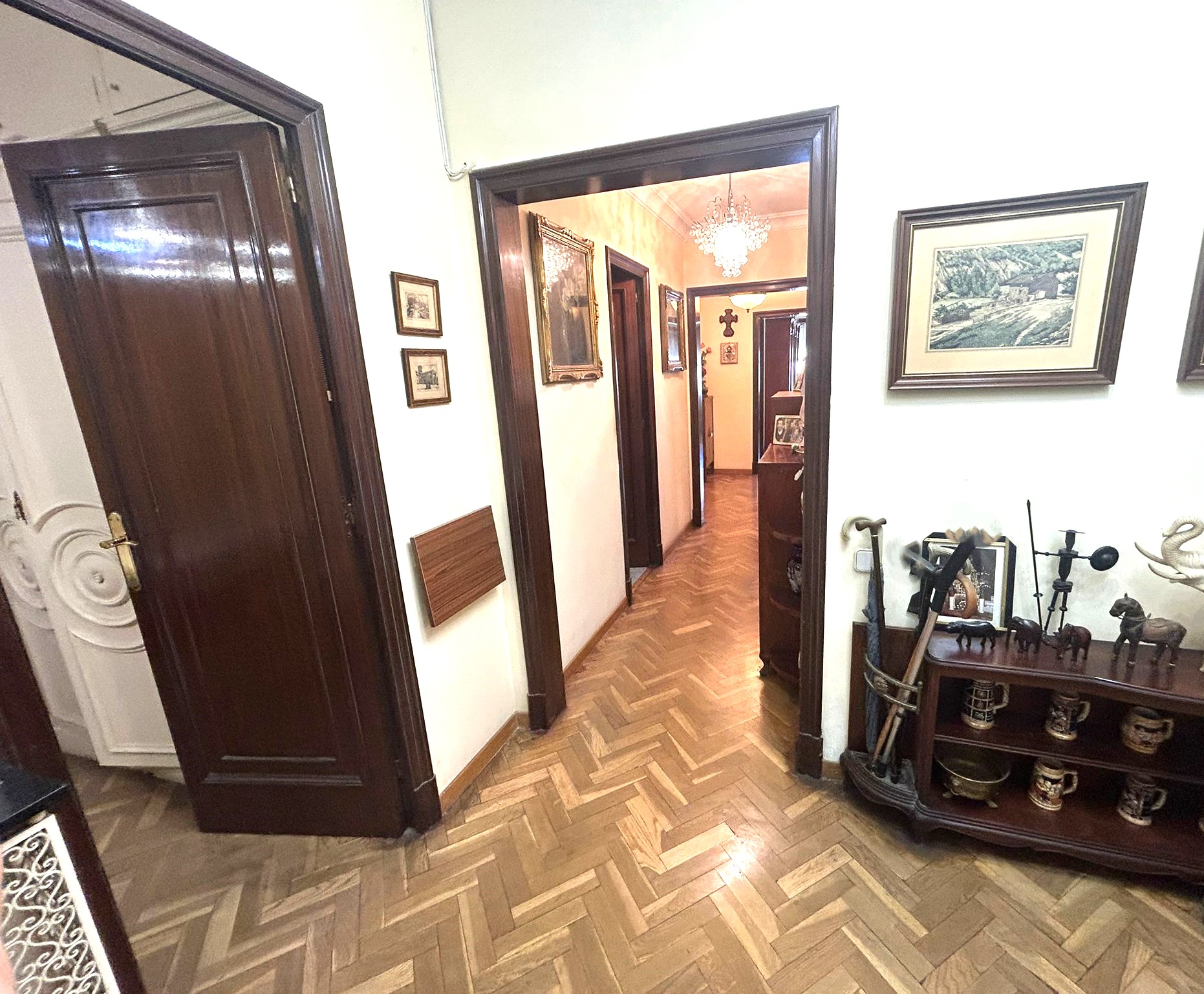 Vivienda con estilo y confort en el corazón de Barcelona