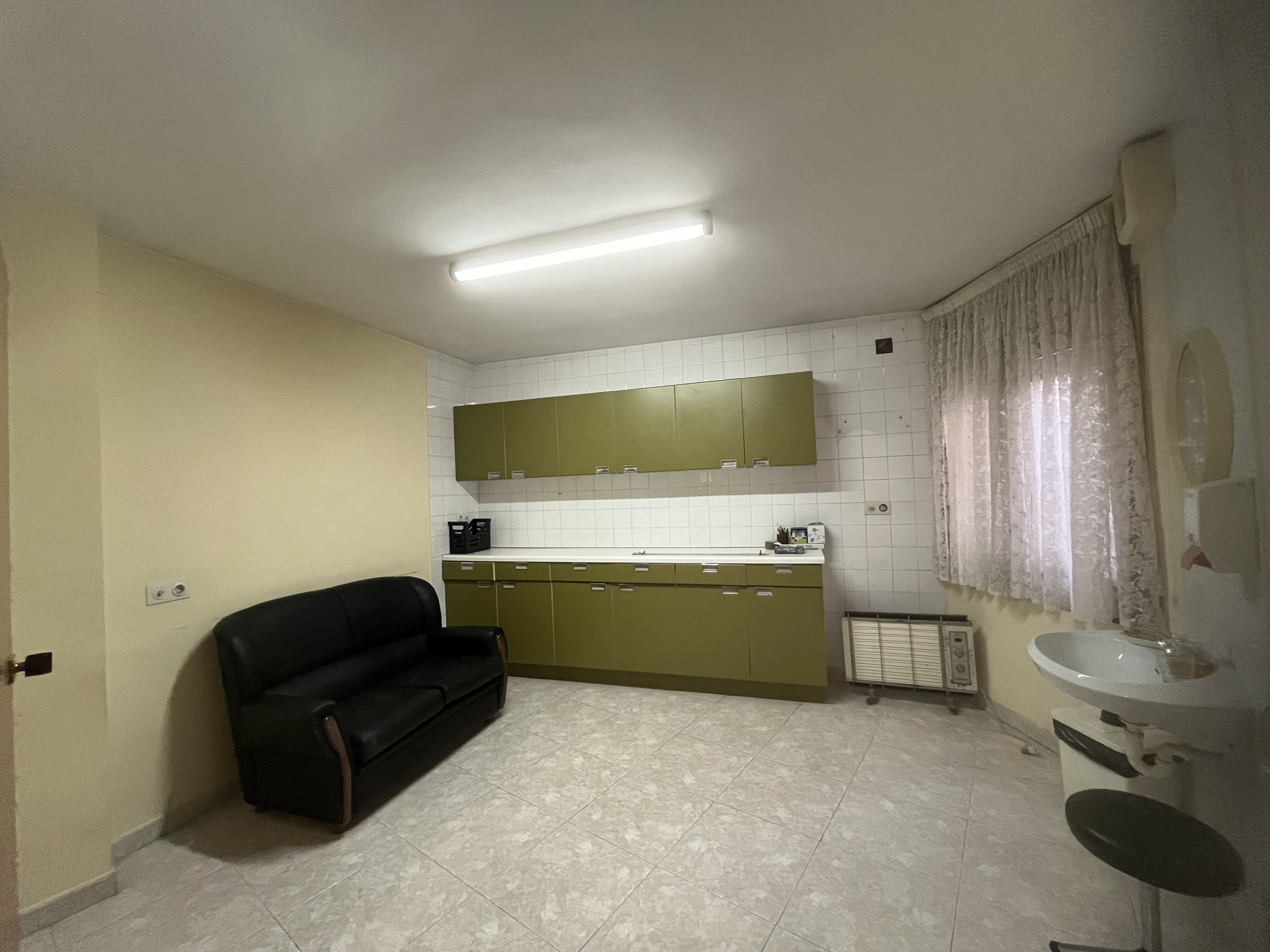 oficines en girona · girona-centre 800€