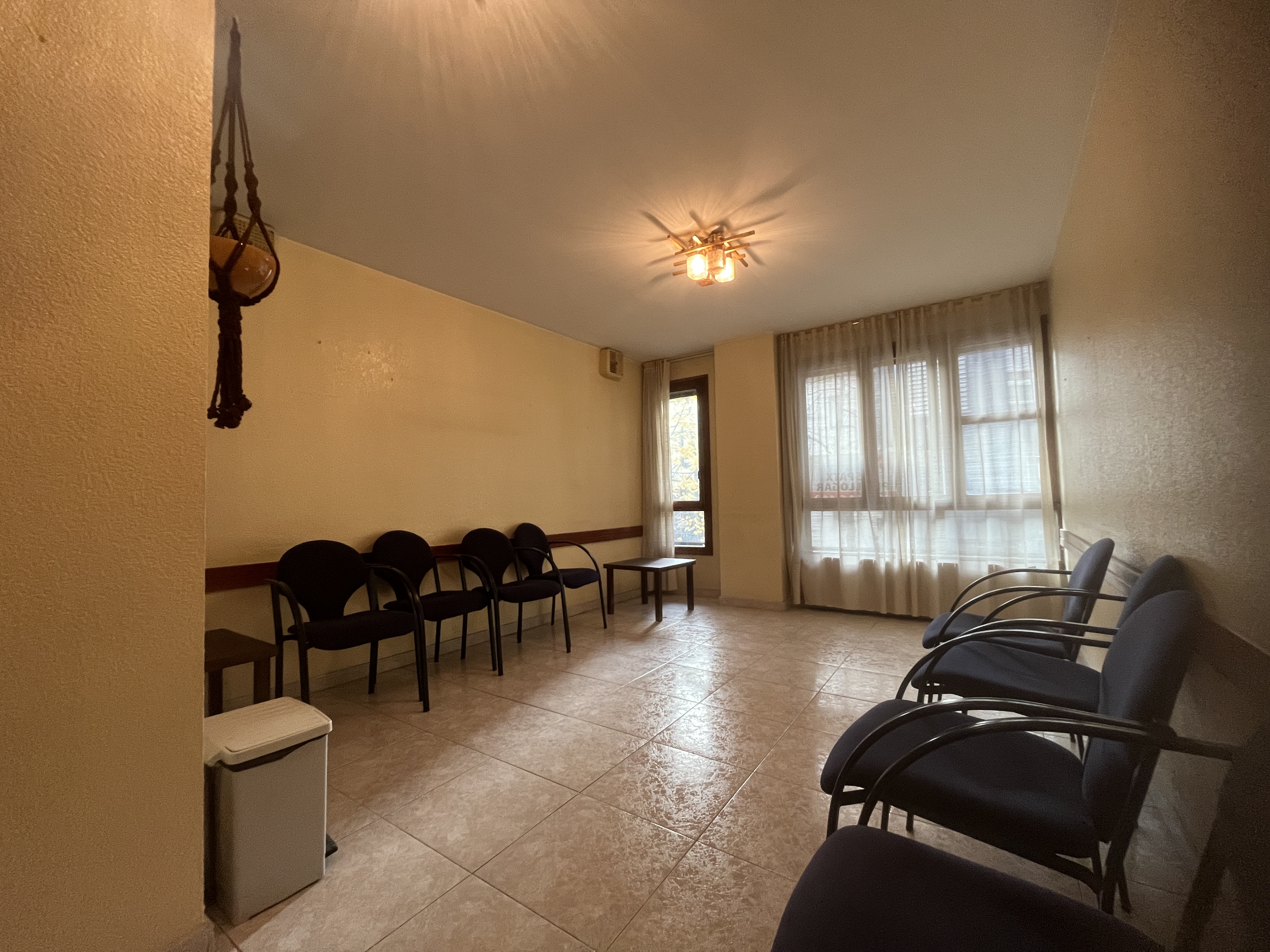 oficines en girona · girona-centre 800€