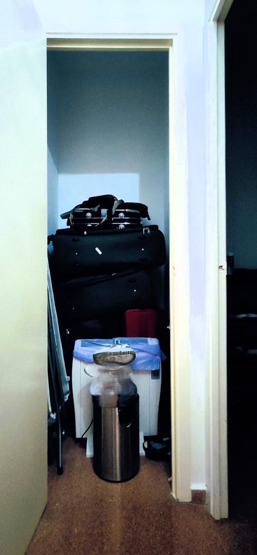 Se presenta una oportunidad única para adquirir un encantador piso...