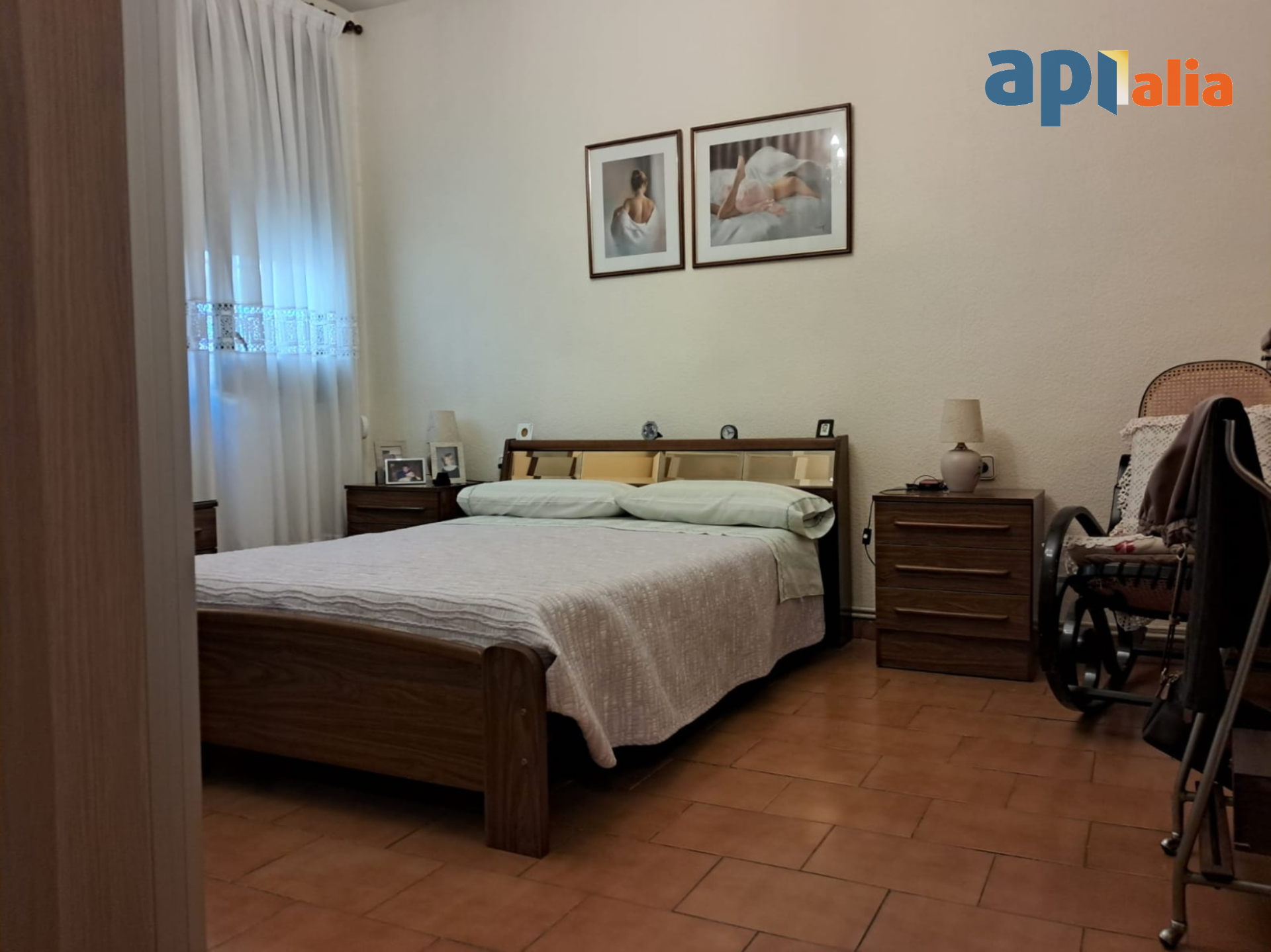 PISO EN VENTA/4 HAB./ 1 BAÑO/ASCENSOR/GRAN VIA CORTS CATALANES