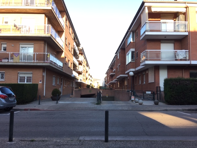 parquing en girona · eixample €