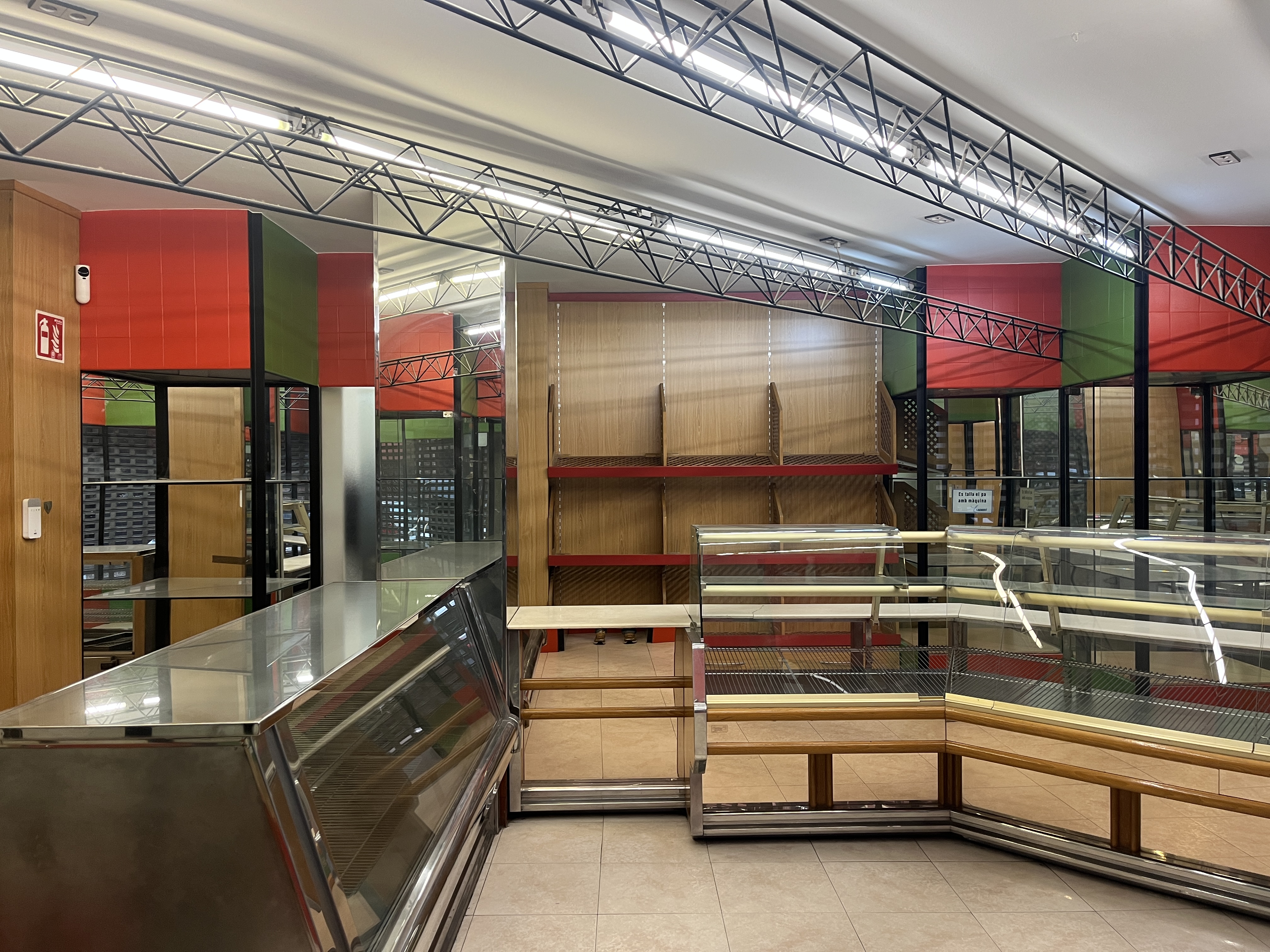 locals-comercials en girona · eixample €