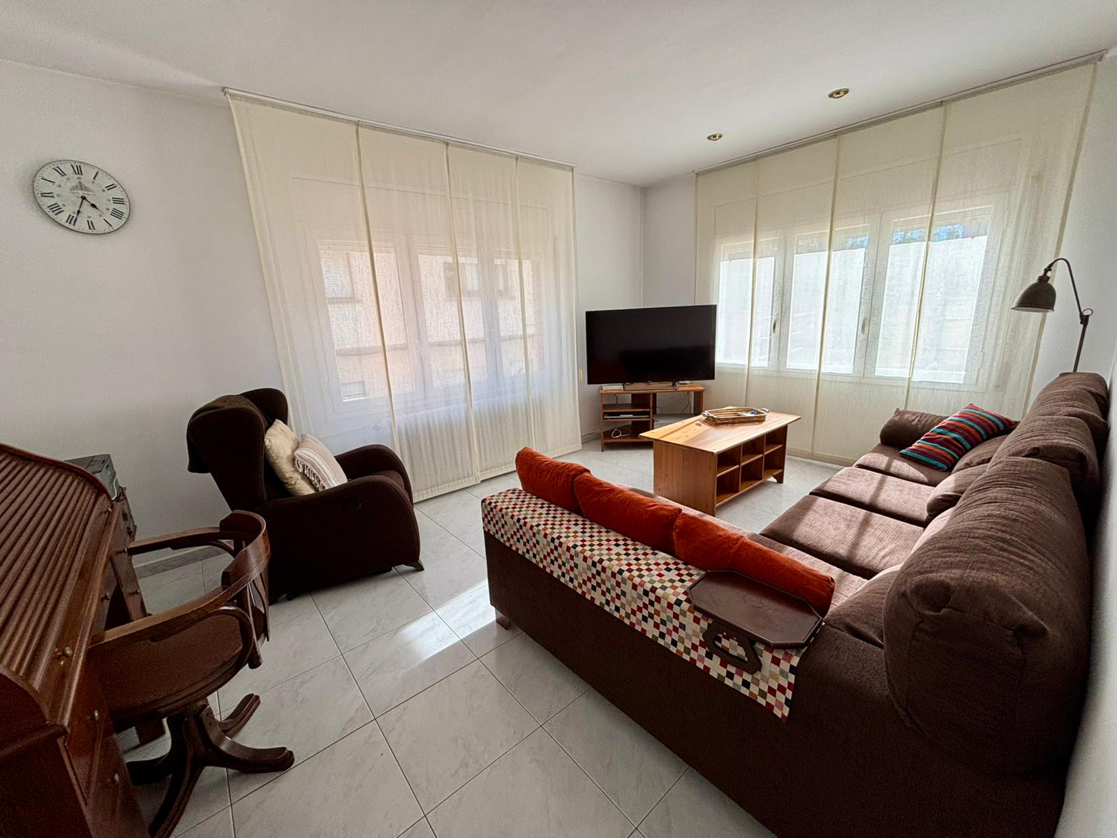 CASA CENTRICA BEN SITUADA