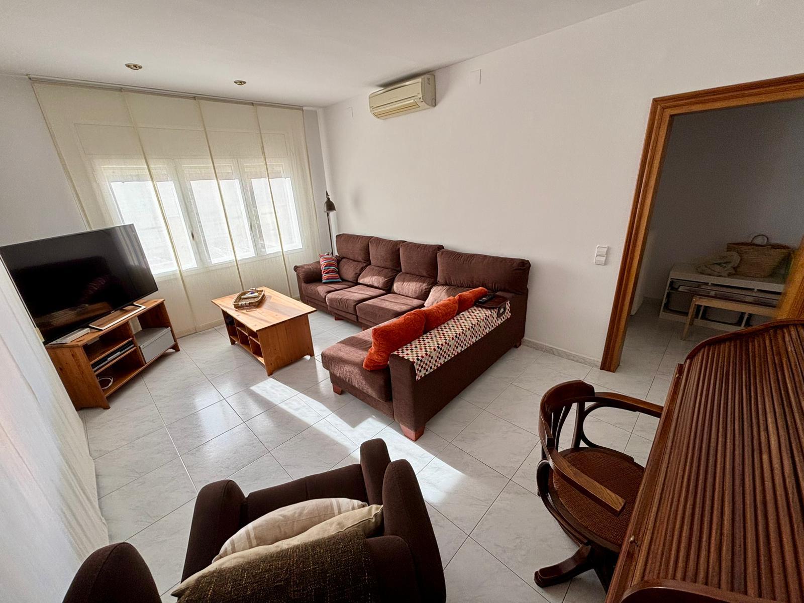 CASA CENTRICA BEN SITUADA