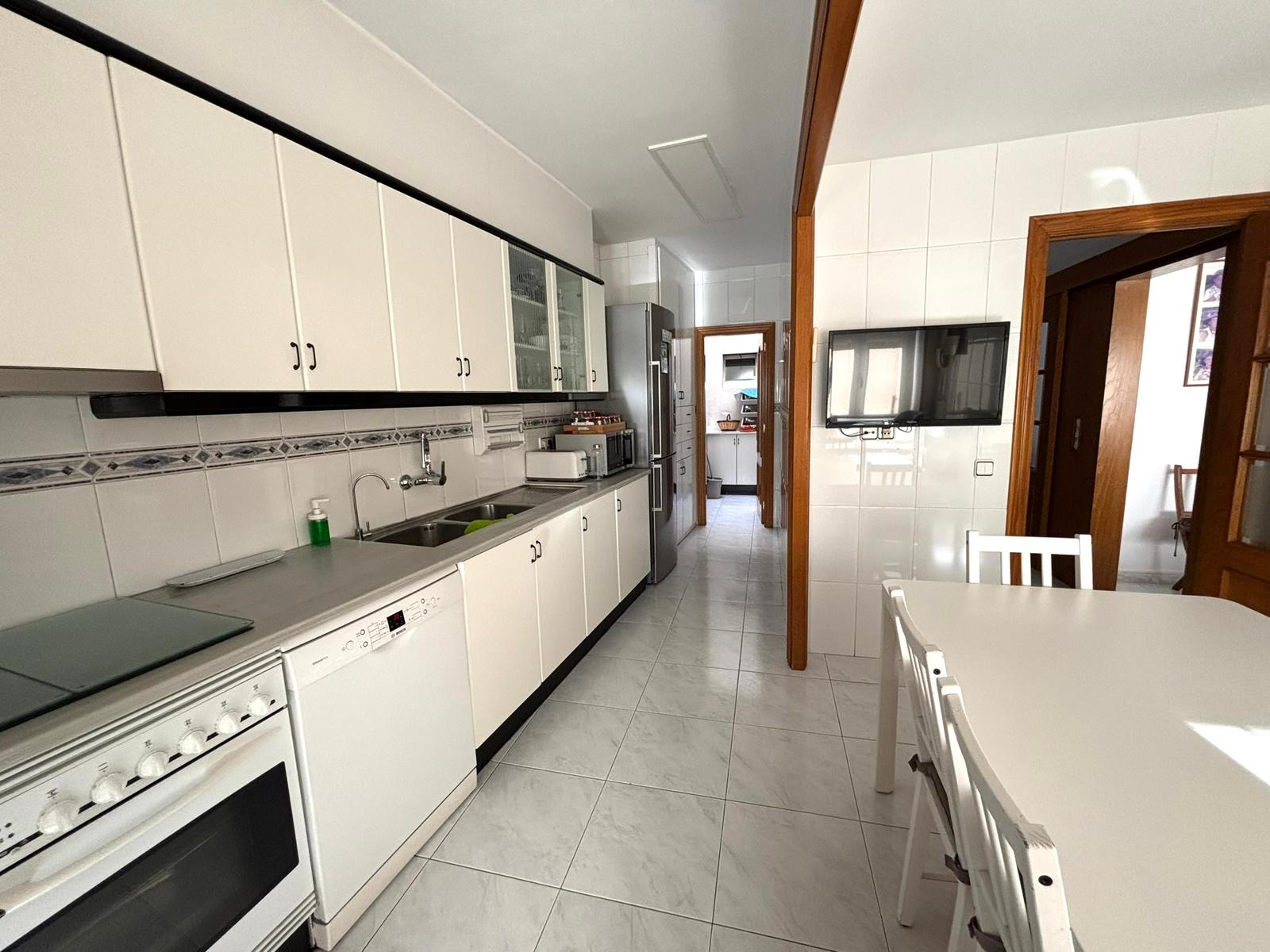 CASA CENTRICA BEN SITUADA