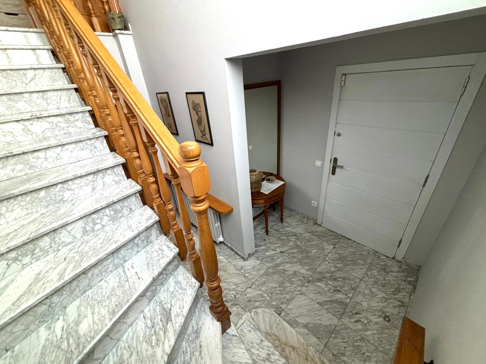 CASA CENTRICA BEN SITUADA