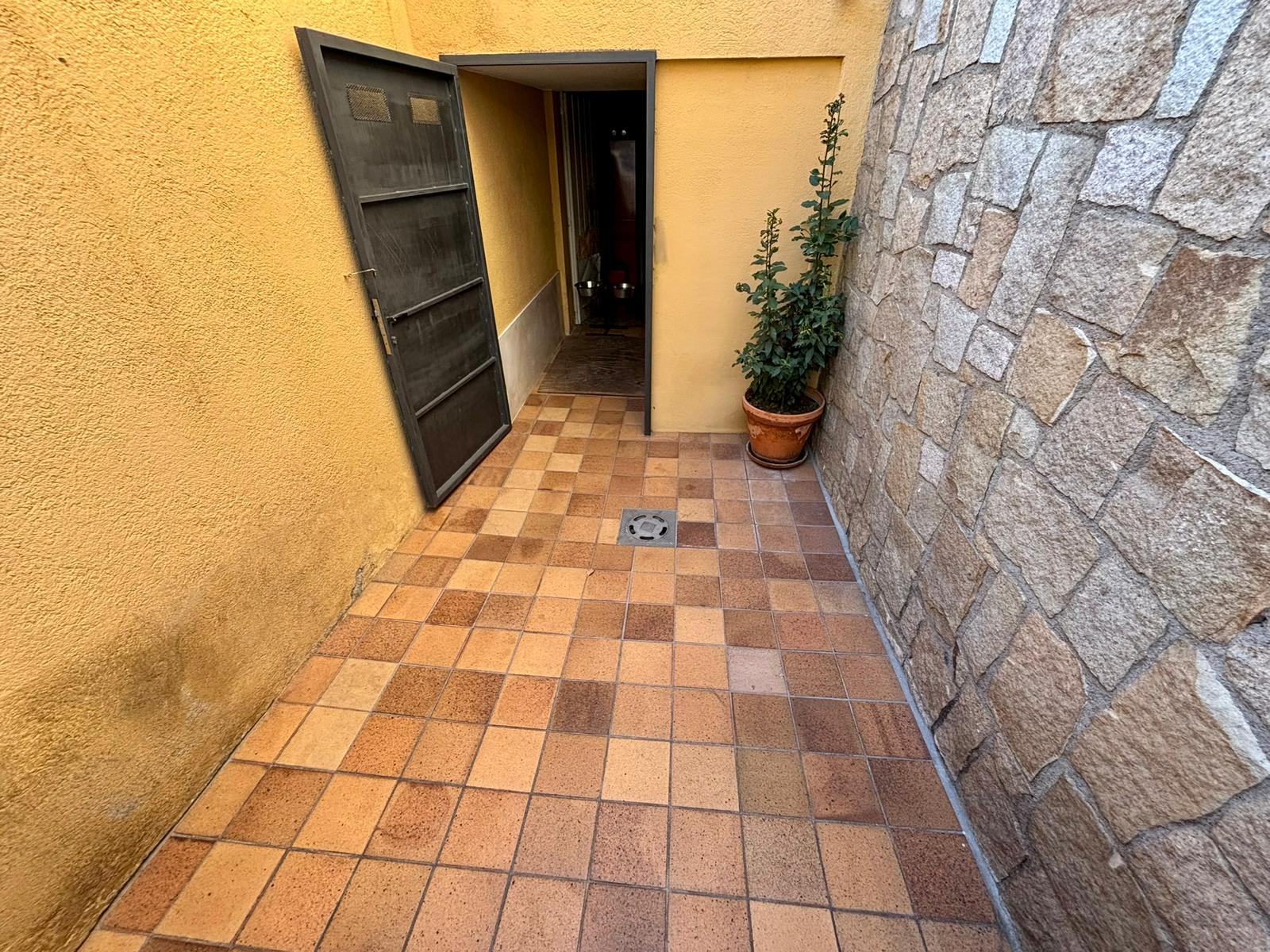 CASA CENTRICA BEN SITUADA