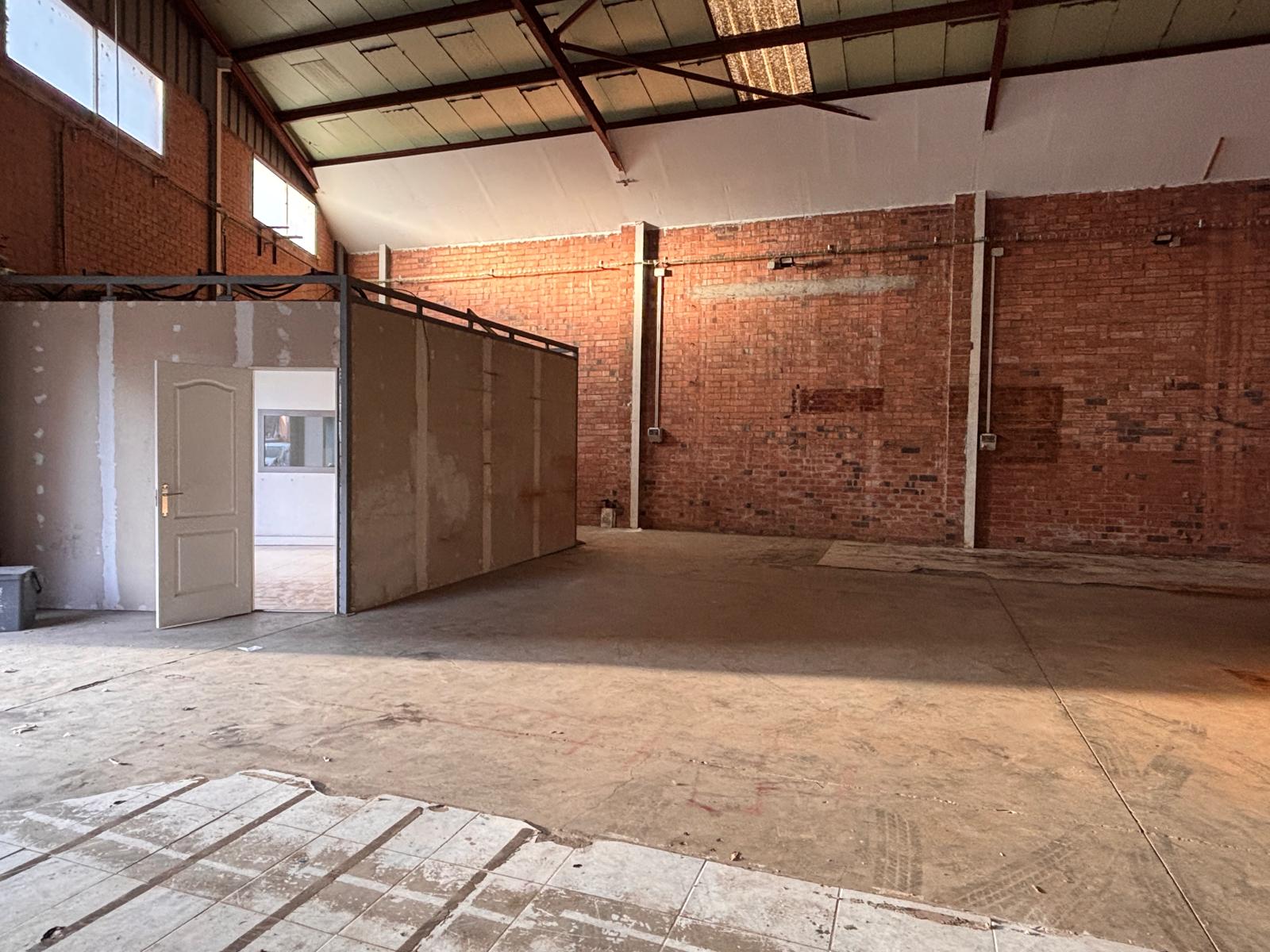 nave-industrial en lleida · pardinyes €