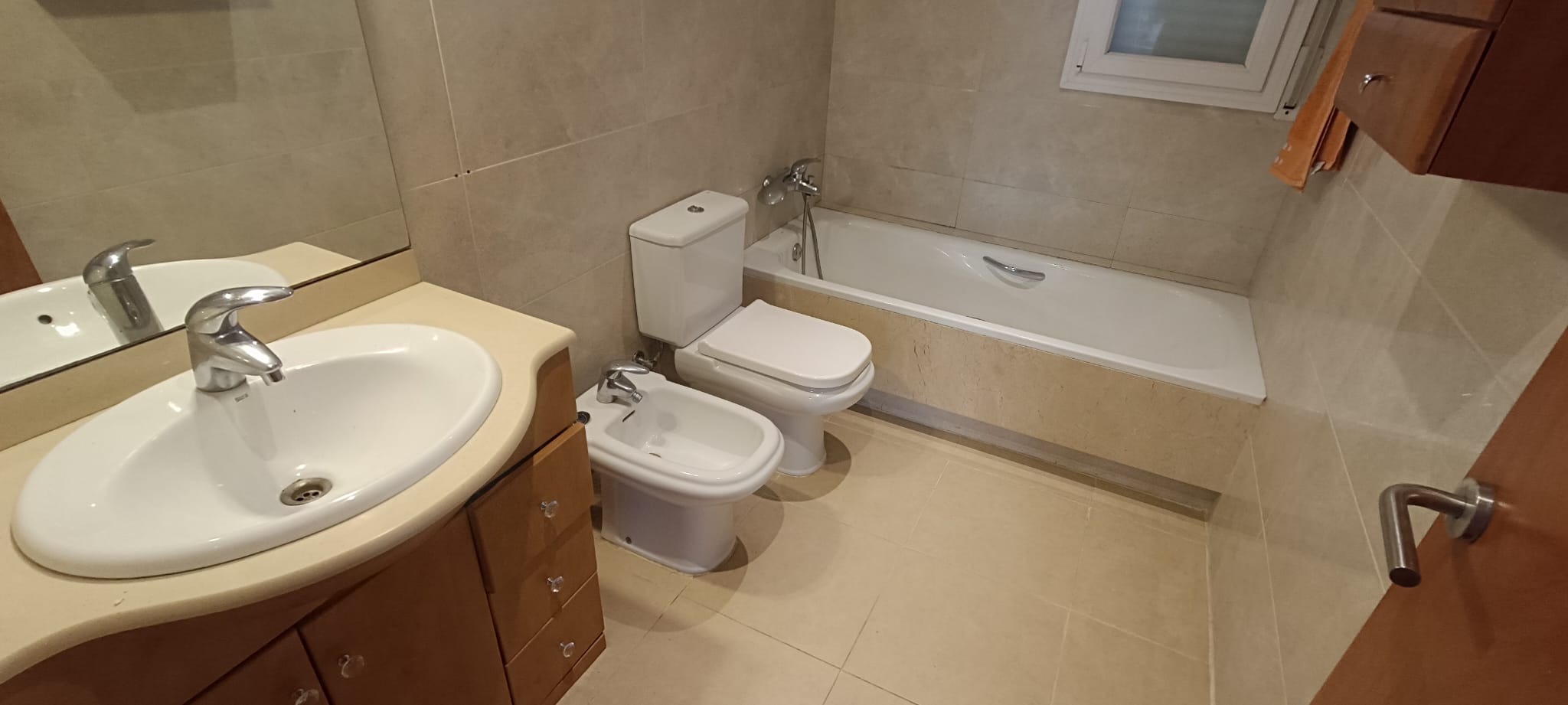 PLANTA BAIXA AMB GRAN PATI