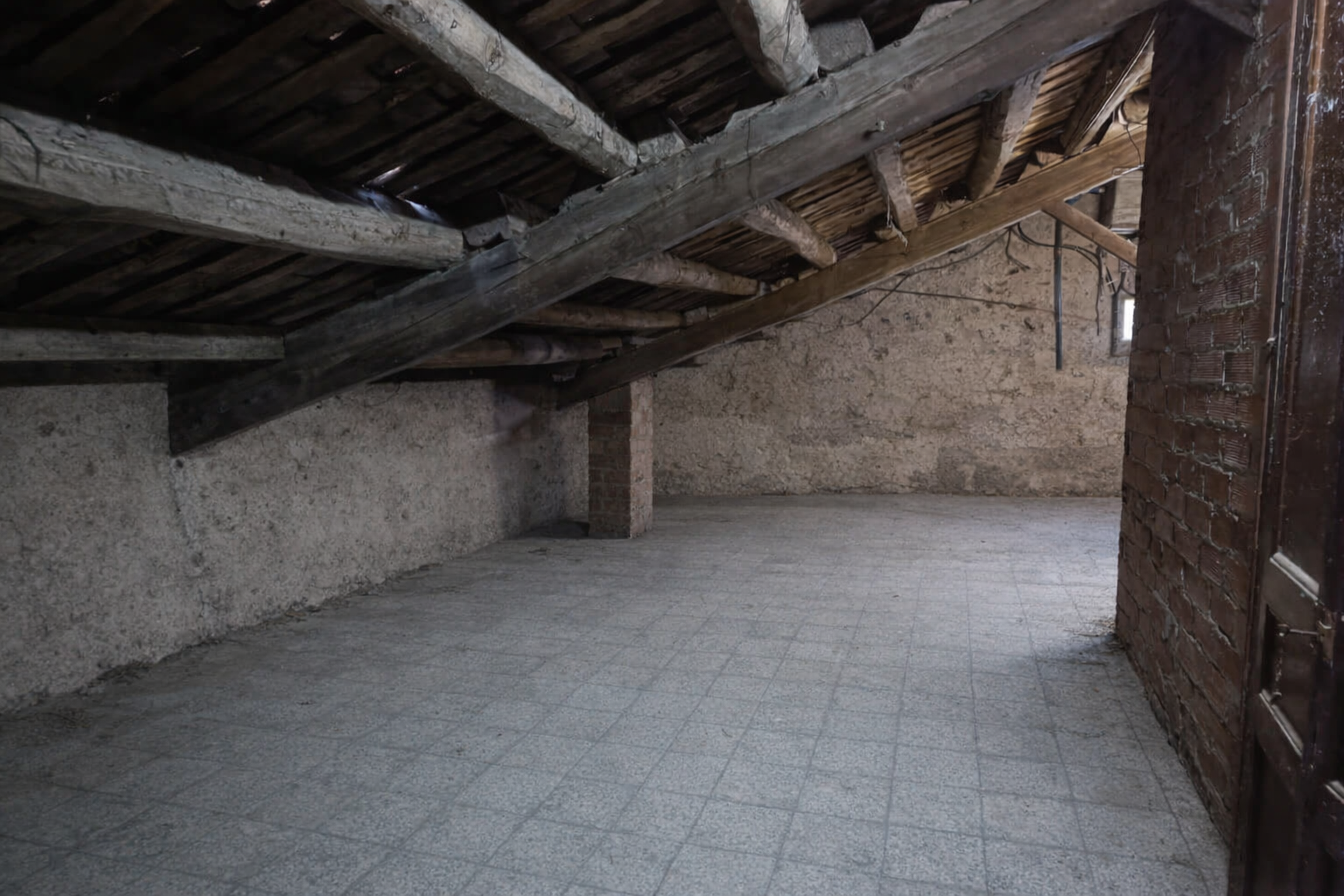 PIS CENTRE DEL POBLE MOLT AMPLI