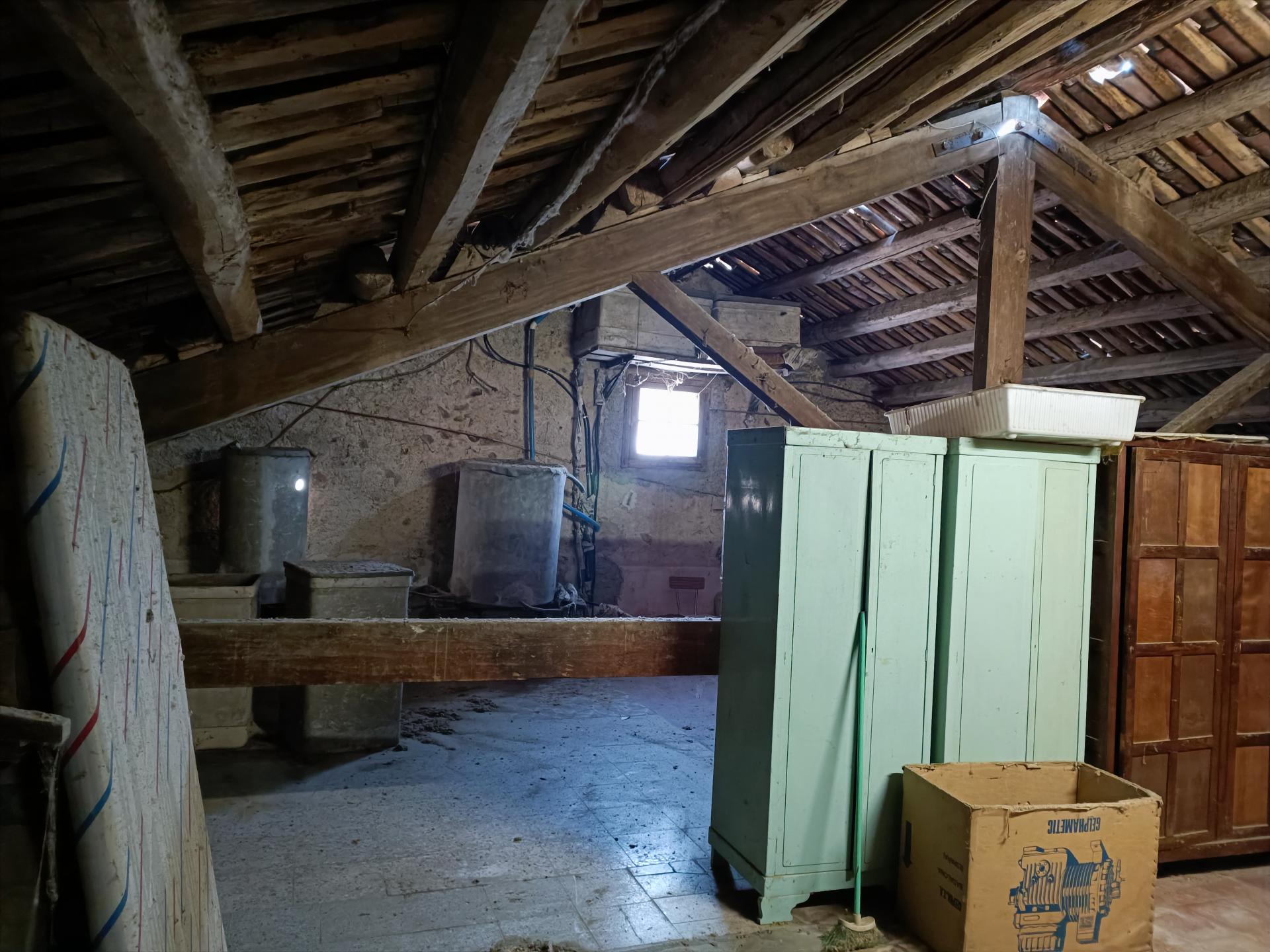 PIS CENTRE DEL POBLE MOLT AMPLI