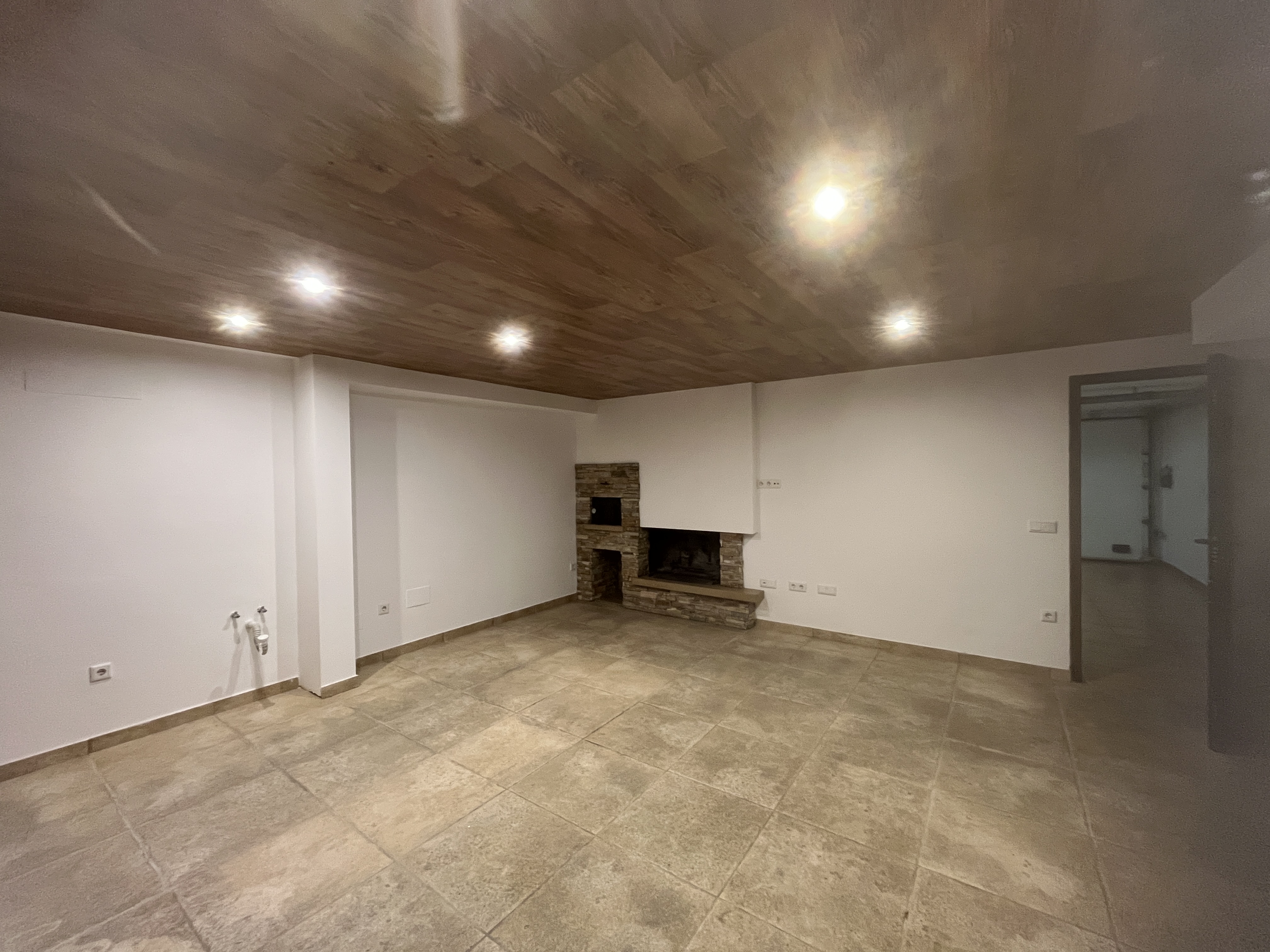 casa en fornells-de-la-selva ·  630000€