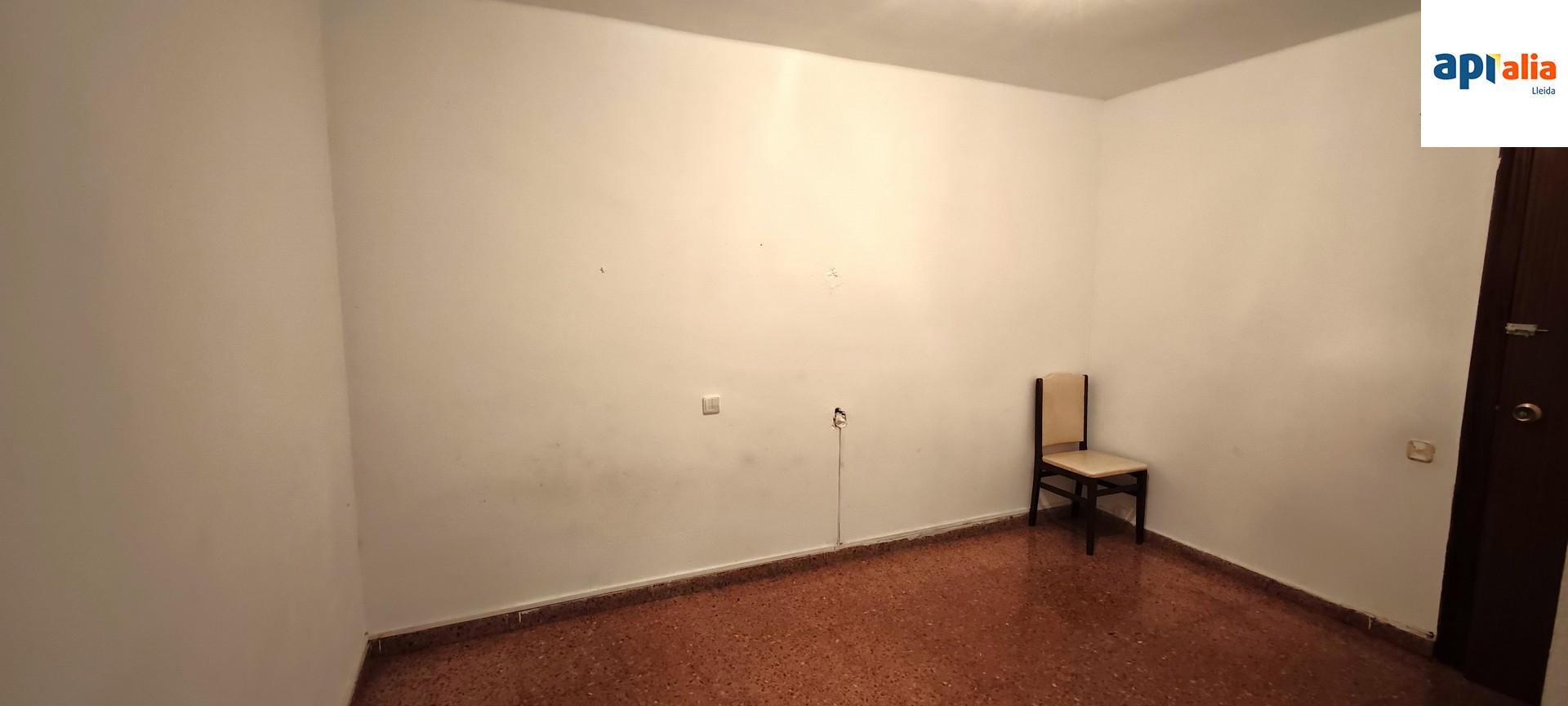 Piso · Lleida · 3 hab.