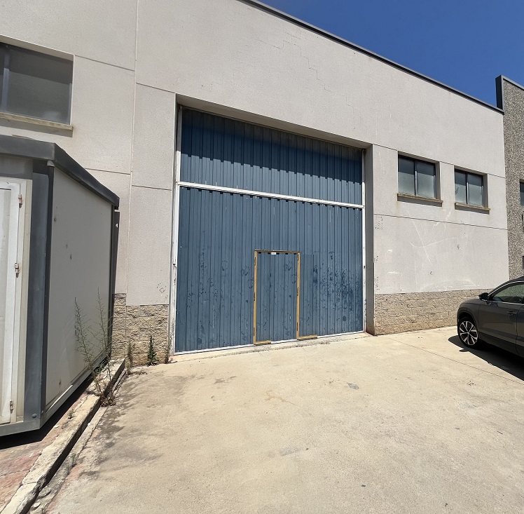 nau-industrial en sils ·  €