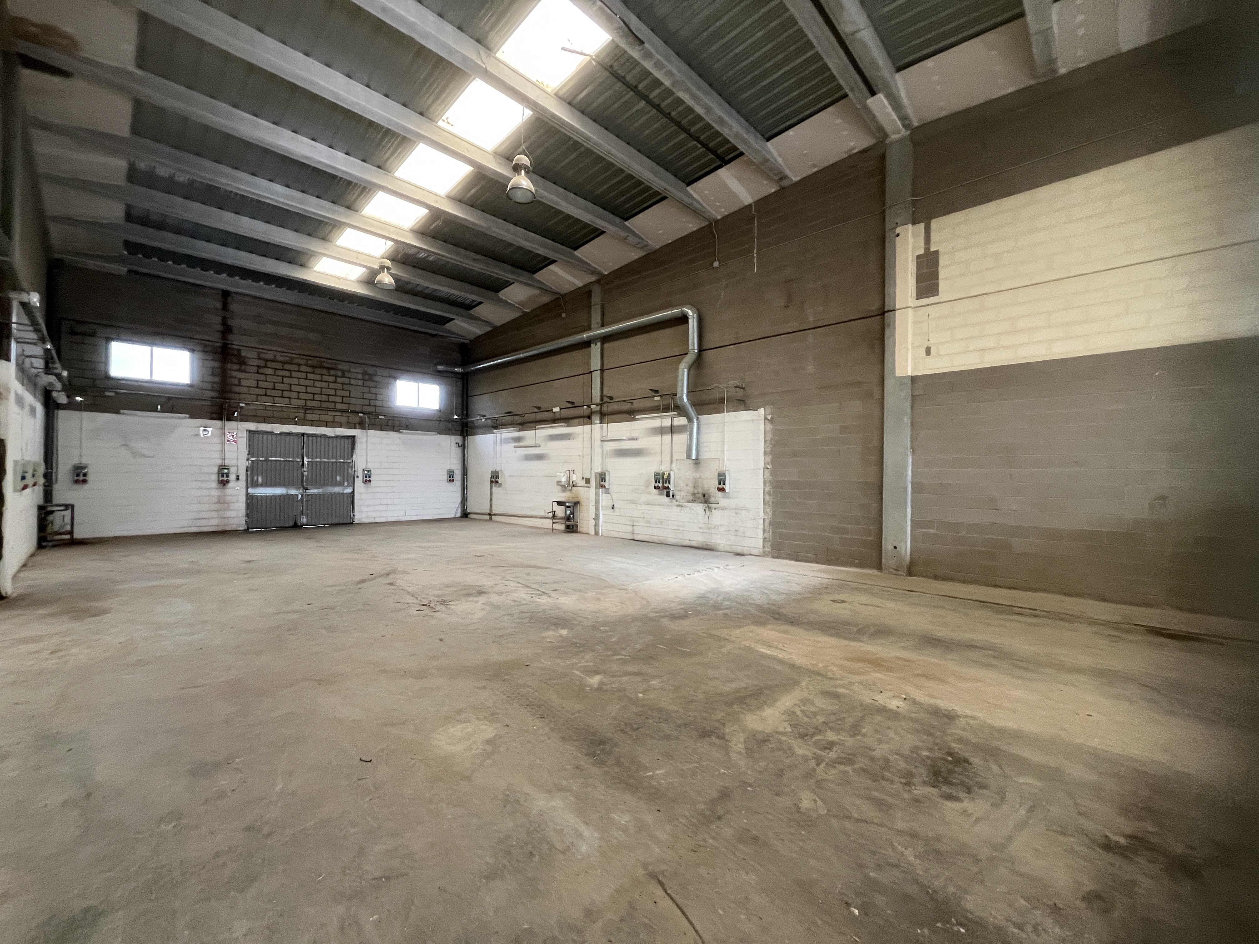 nau-industrial en sils ·  €