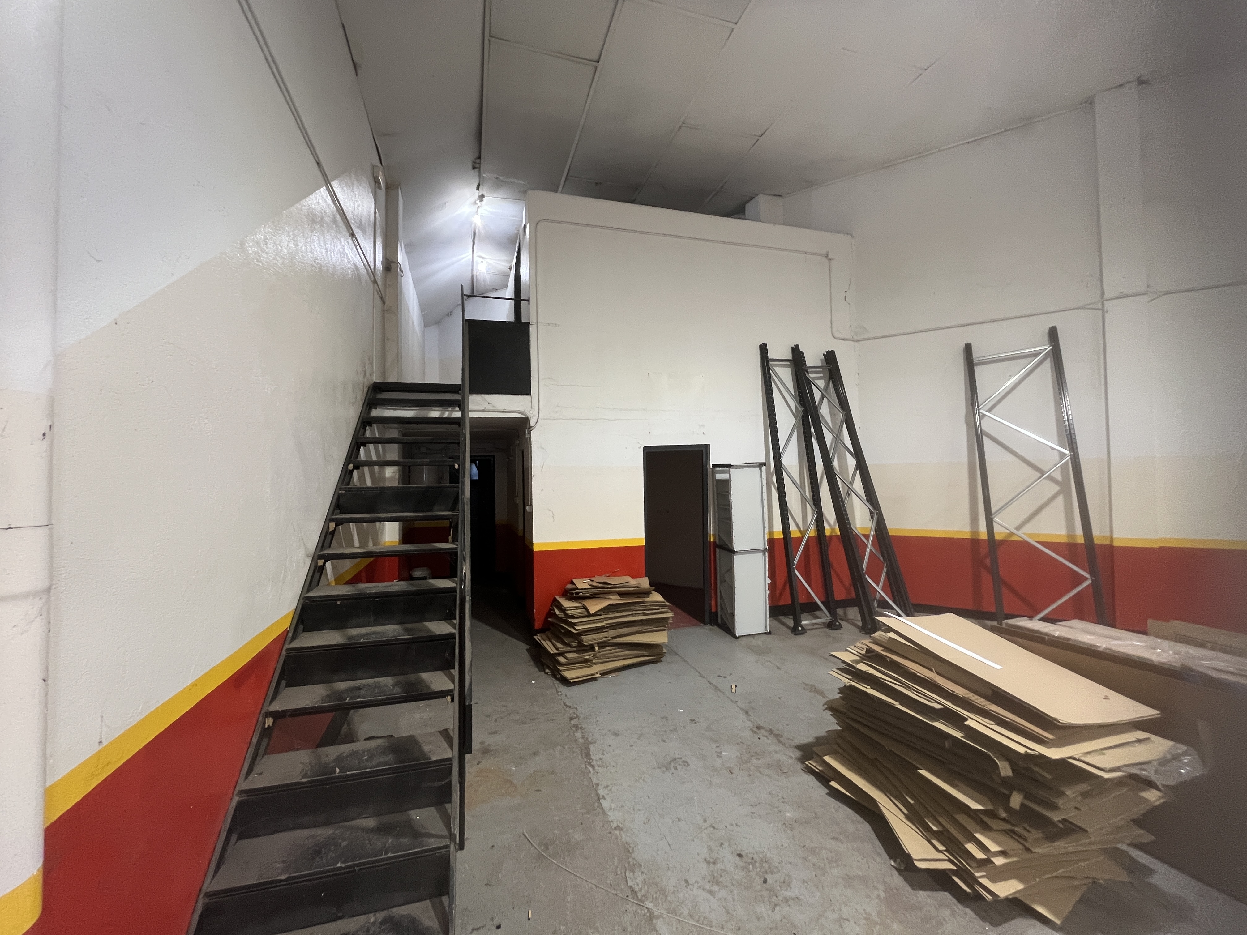 nau-industrial en girona · vila-roja 390000€