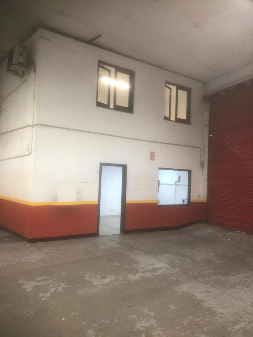 nau-industrial en girona · vila-roja 390000€