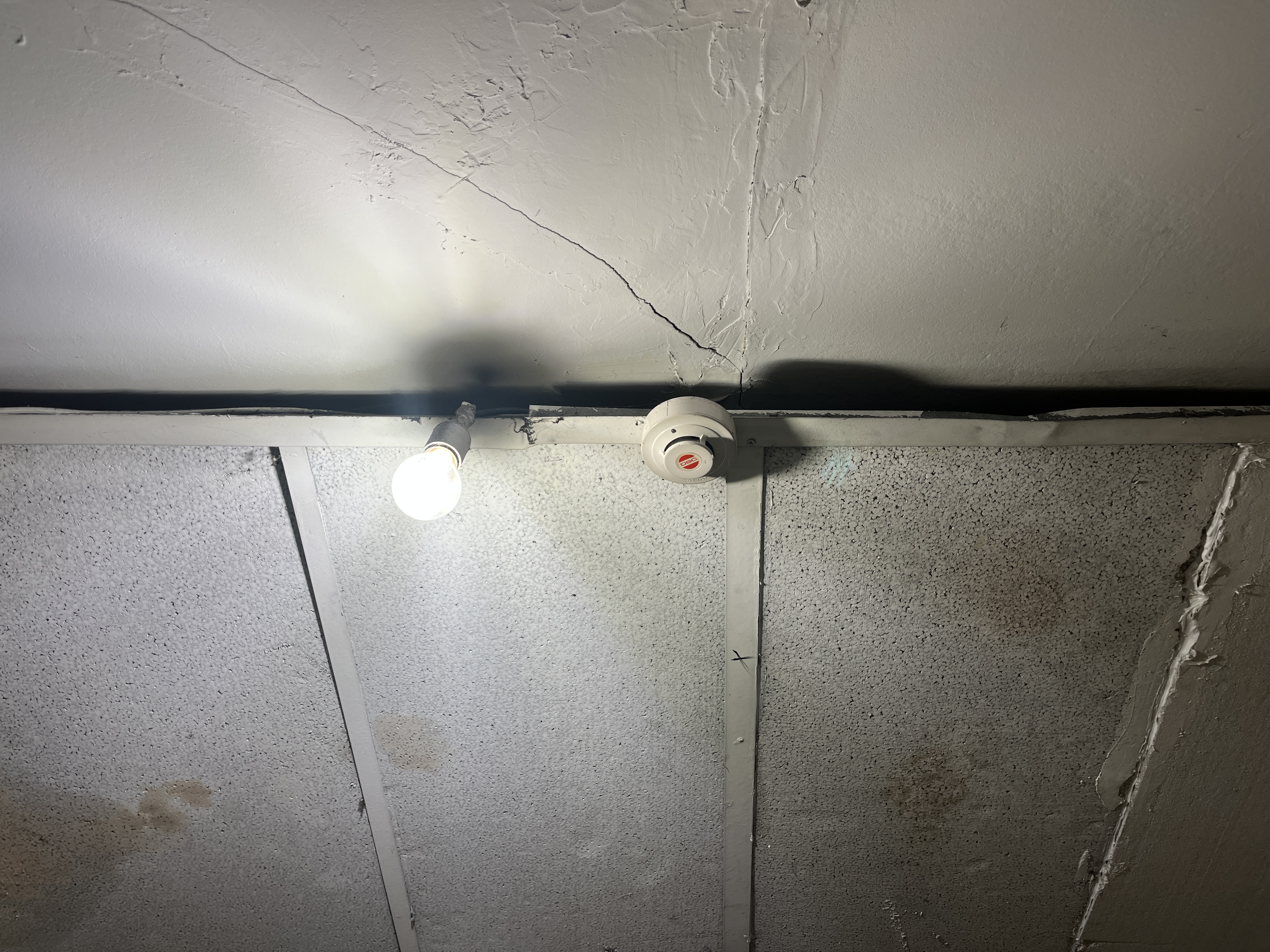 nau-industrial en girona · vila-roja 390000€