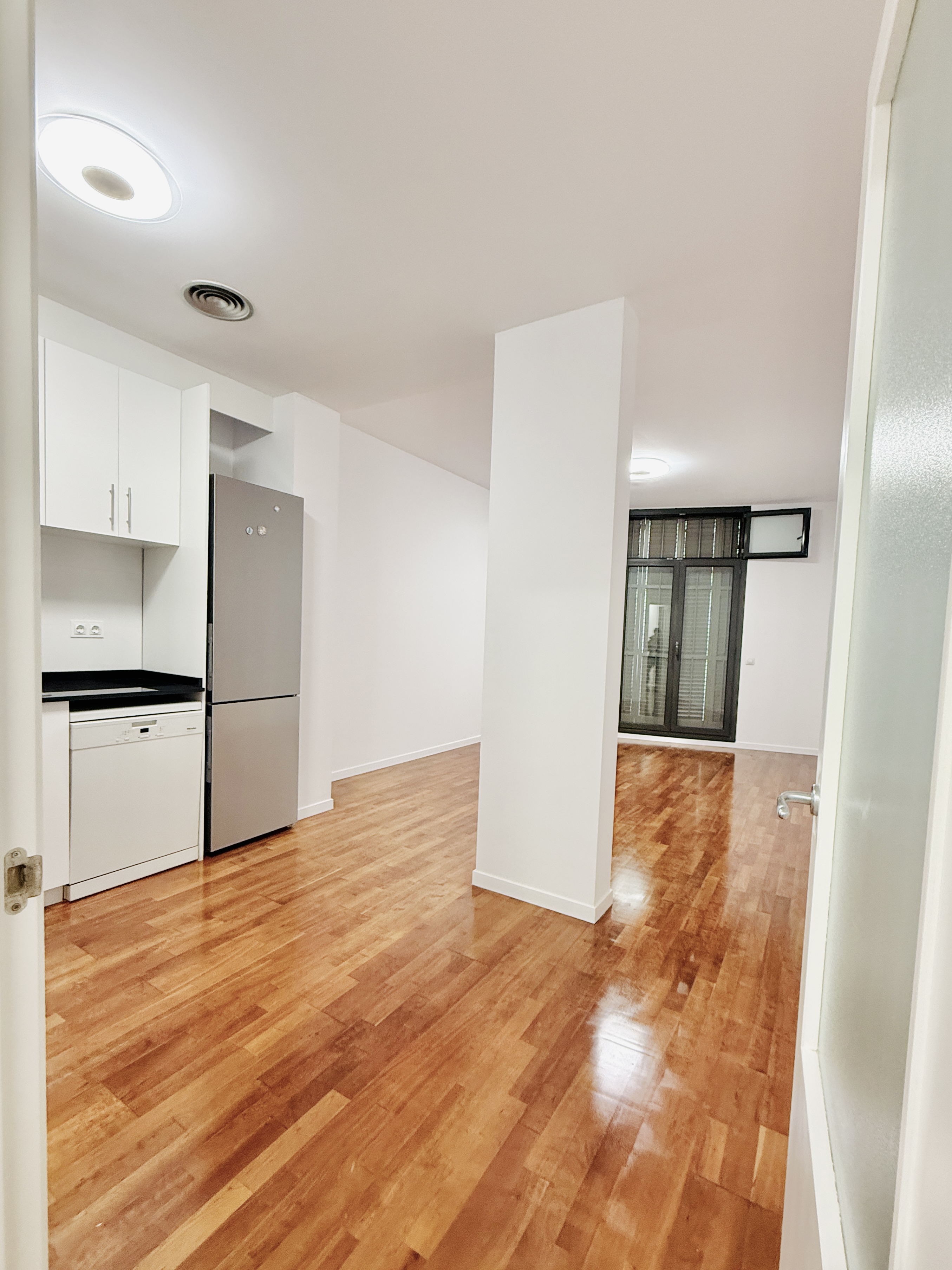 Moderno piso reformado en venta situado en pleno corazón del...