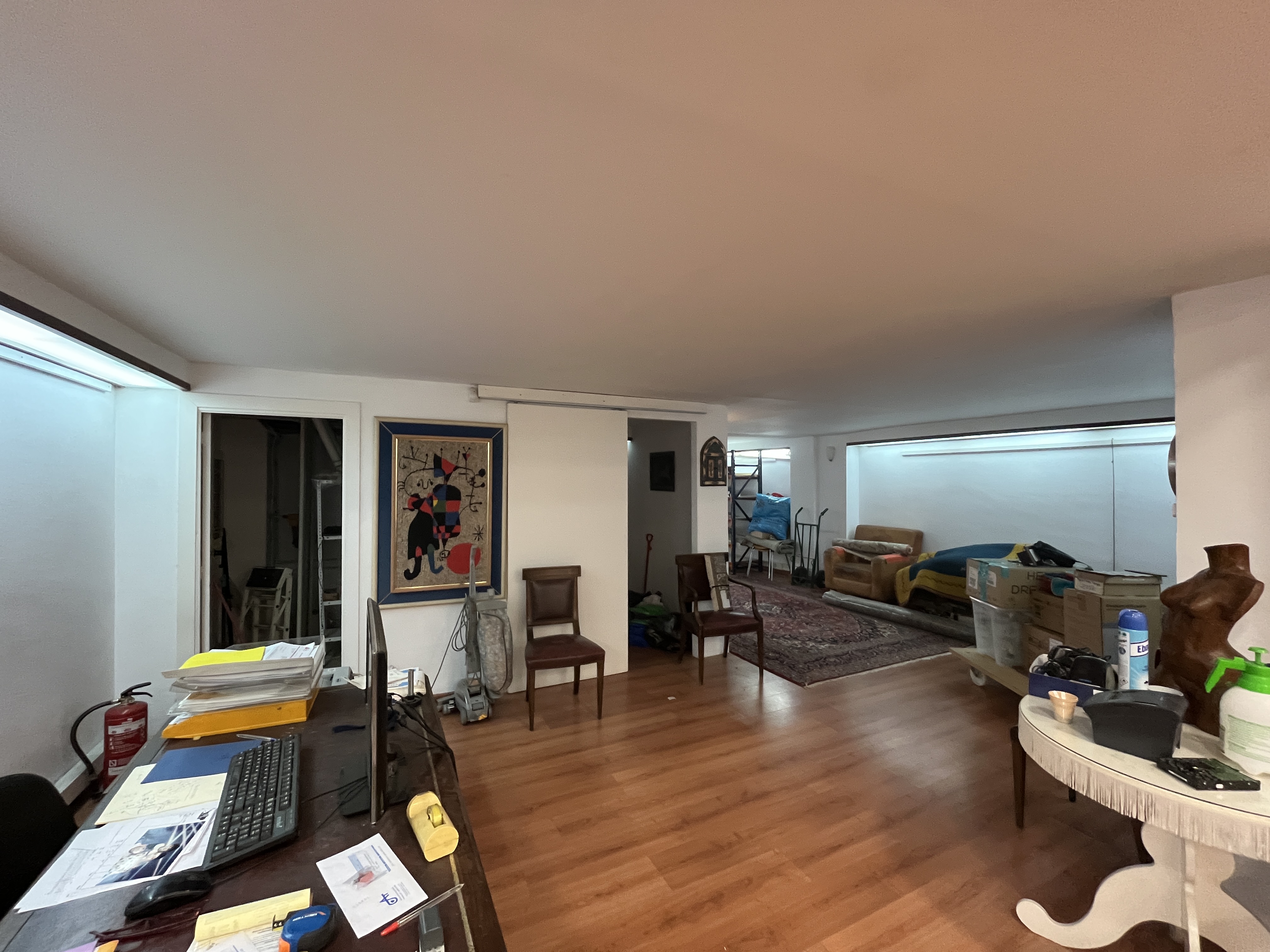 locales-comerciales en girona · eixample 1250€