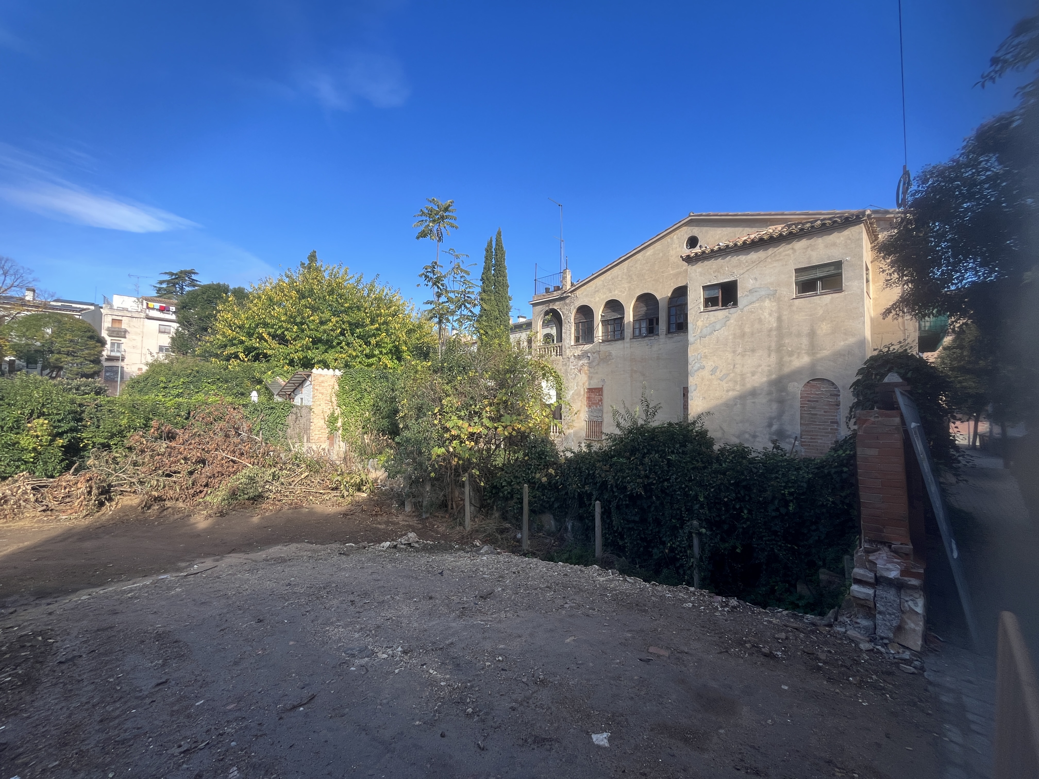 edificio en banyoles · centre 595000€