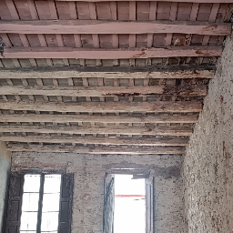 CASA DE POBLE OBRA NOVA