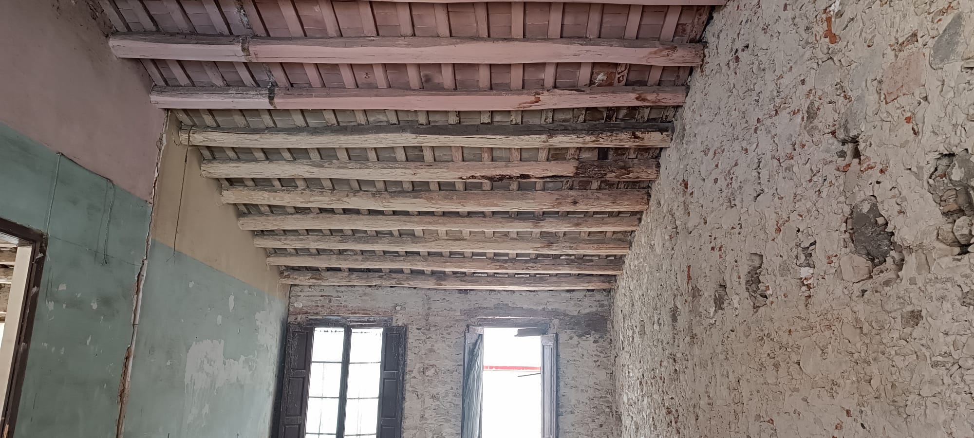 CASA DE POBLE OBRA NOVA