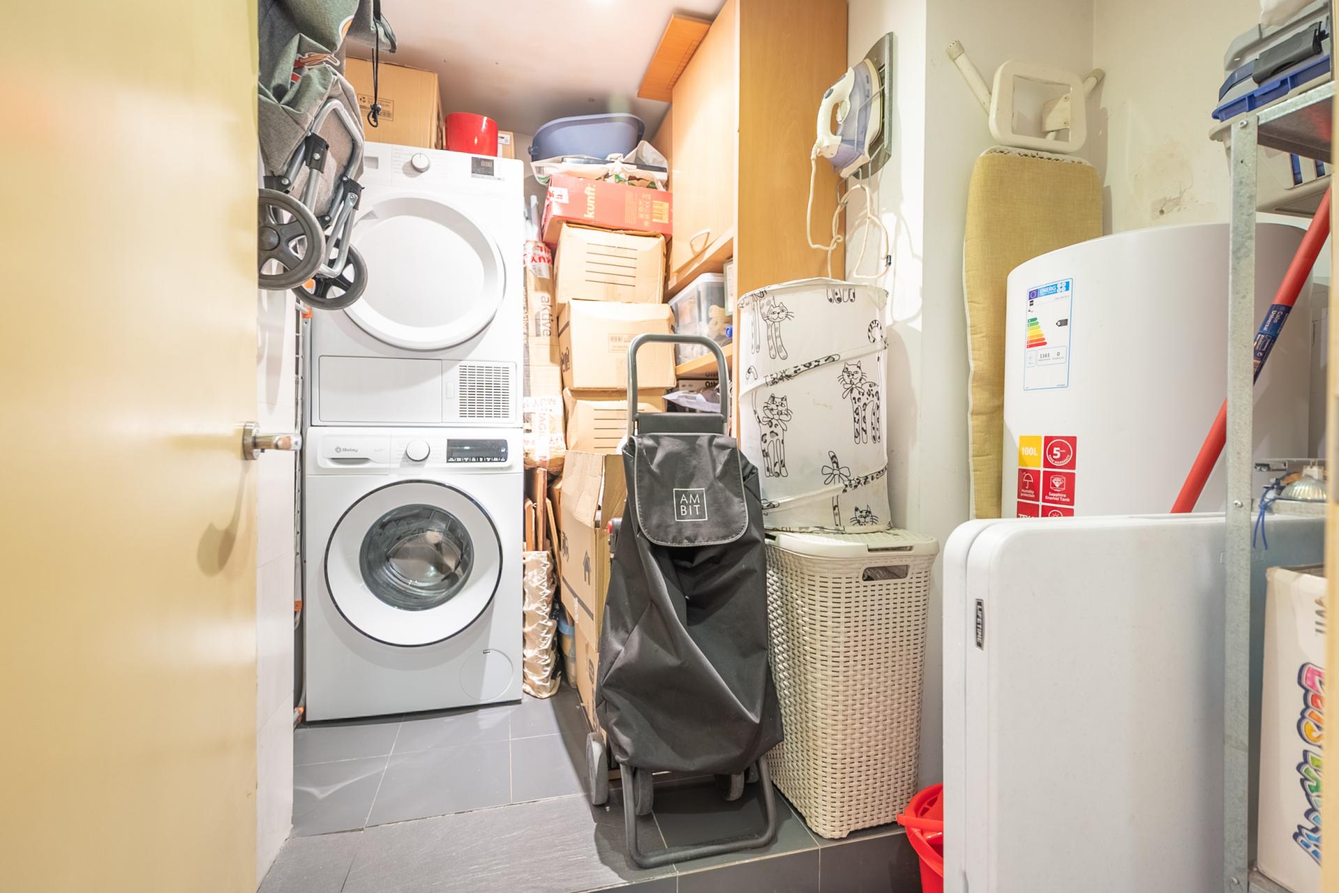 Imagina vivir en un bajo con piscina en Barcelona, en...