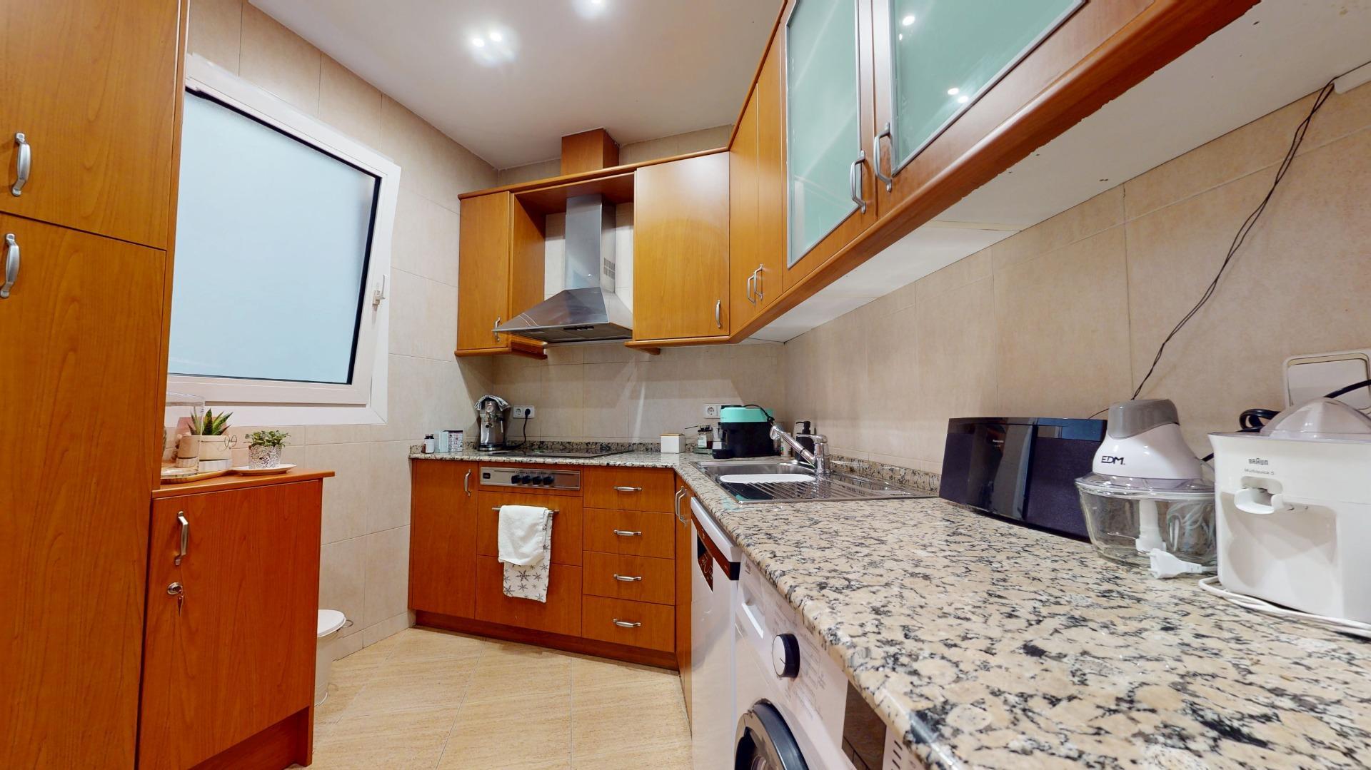 Exclusivo Piso en La Dreta de l'Eixample, Barcelona - Ideal para Entrar a Vivir