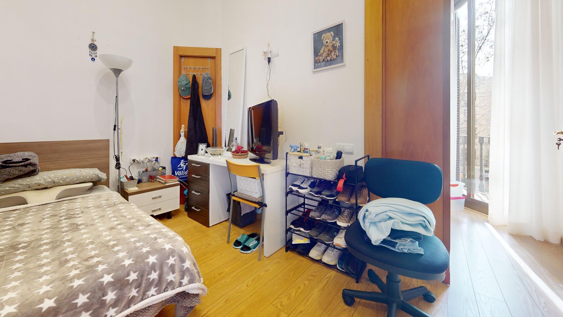 Exclusivo Piso en La Dreta de l'Eixample, Barcelona - Ideal para Entrar a Vivir