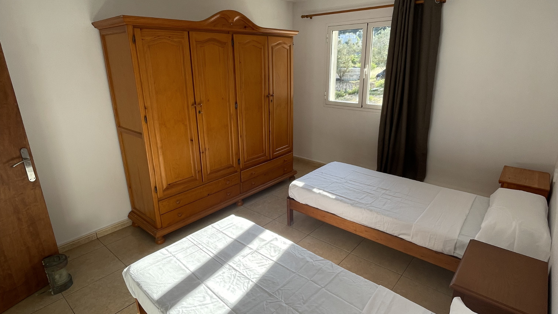 Casita de campo de 2 habitaciones en finca compartida   Alquiler de temporada